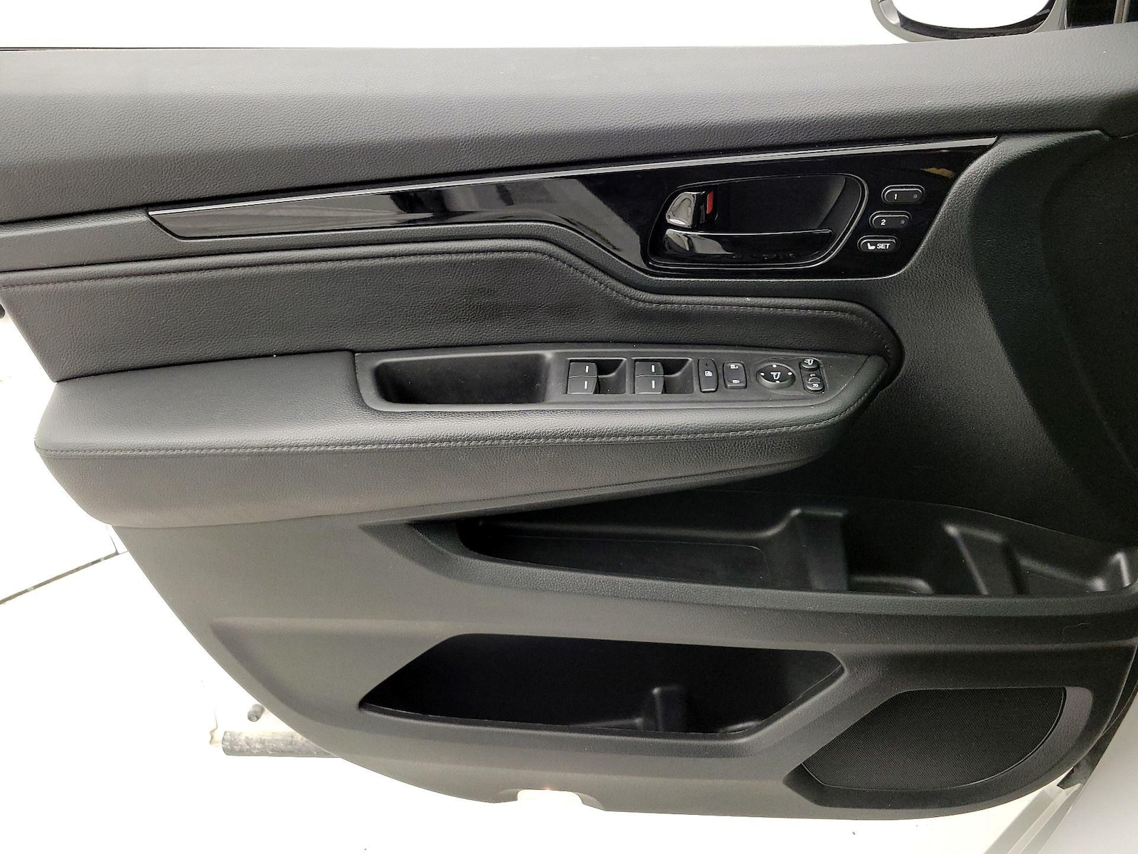 2024 Honda Odyssey Elite - Photo 13