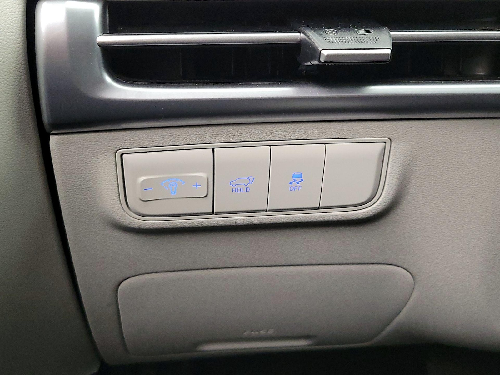 2025 Hyundai Tucson SEL - Photo 14