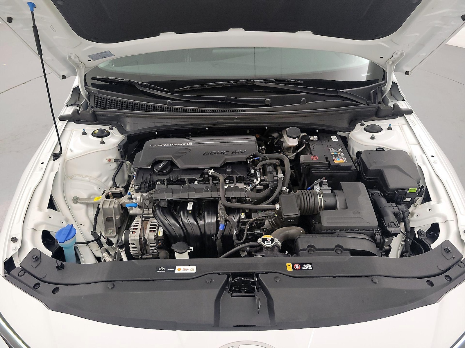 2025 Hyundai Elantra SEL - Photo 23
