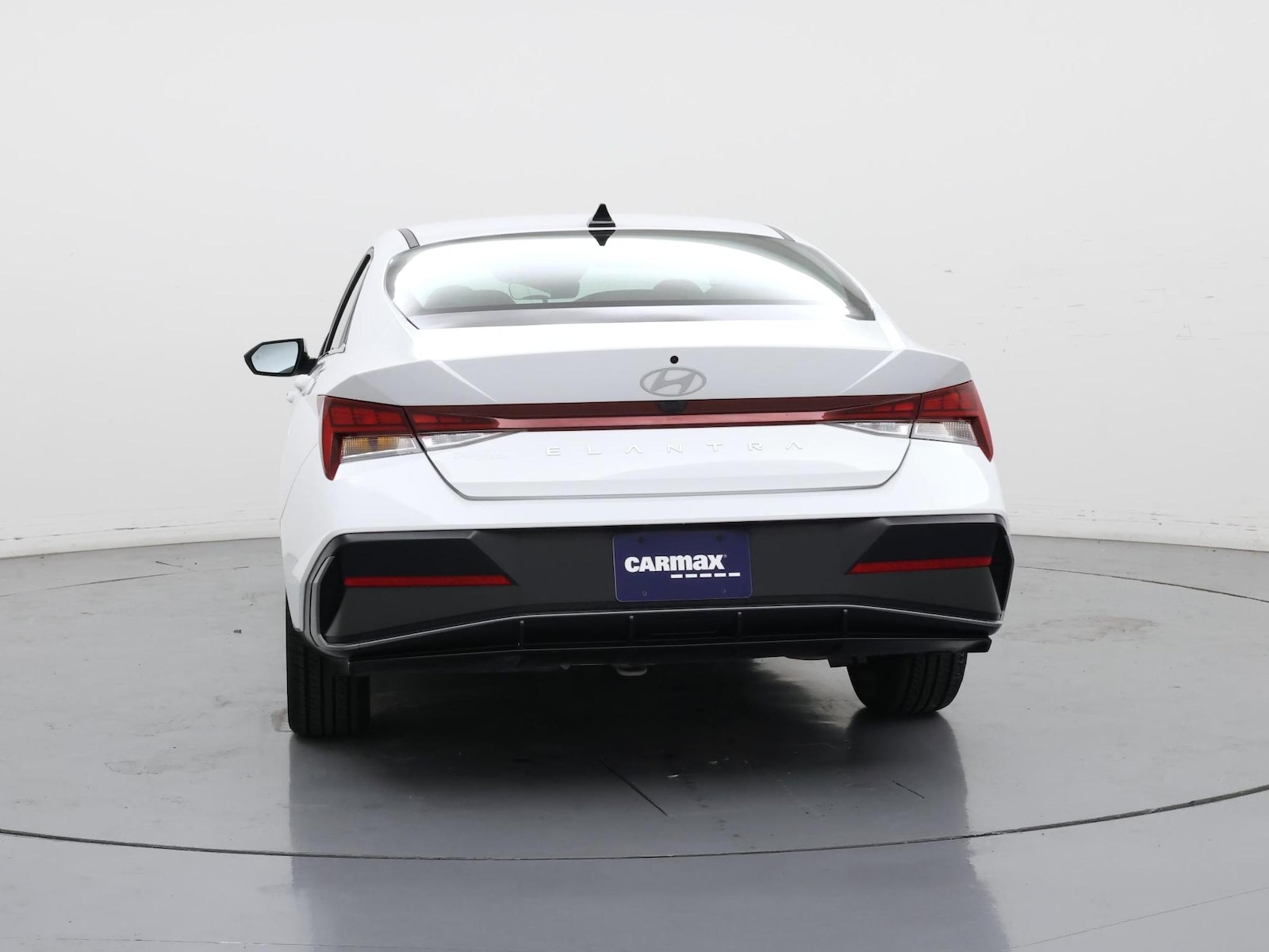 2025 Hyundai Elantra SEL - Photo 7