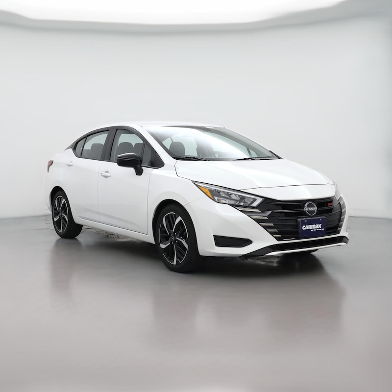 2024 Nissan Versa SR
