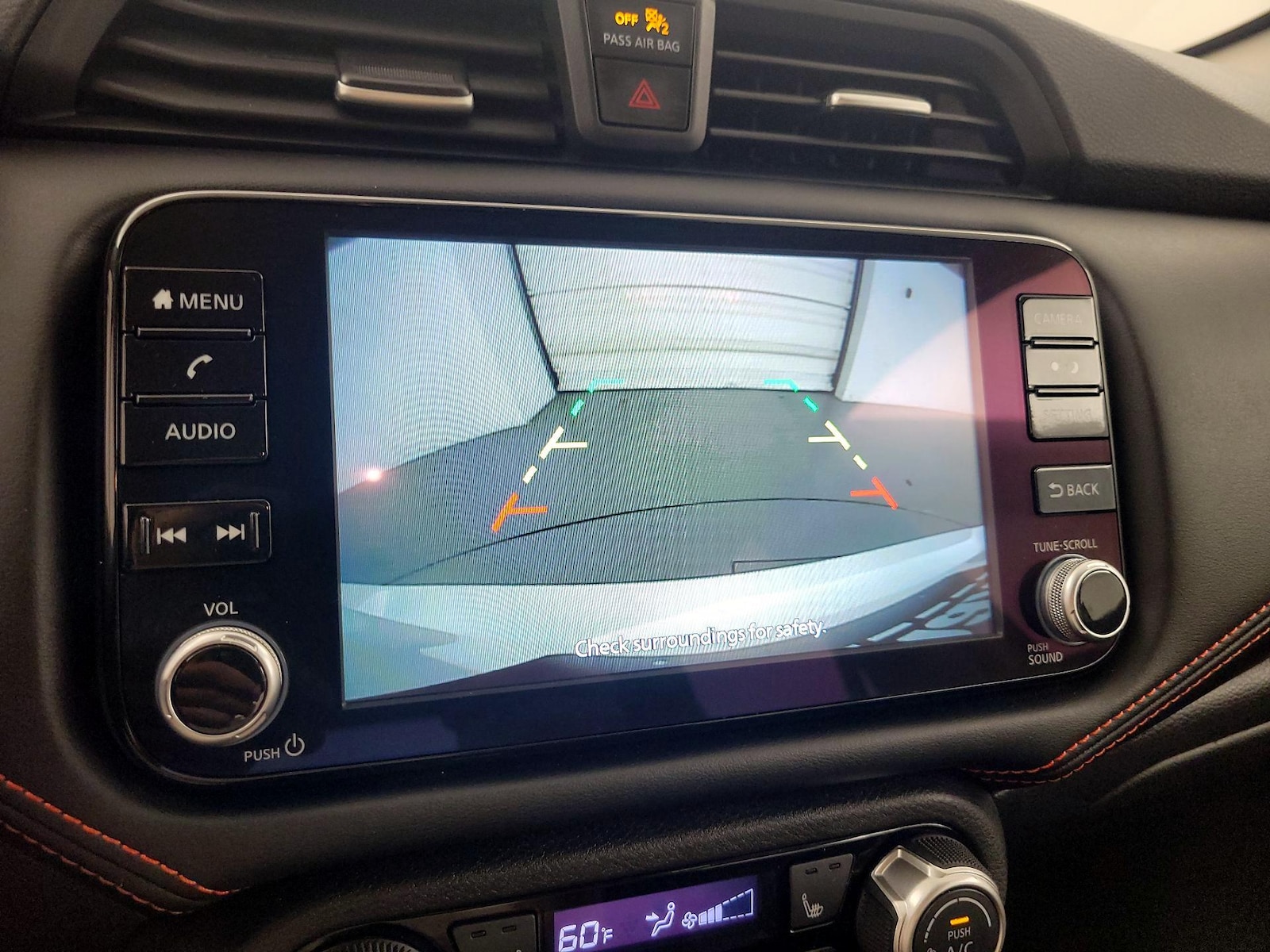 2024 Nissan Versa Sedan SR - Photo 15