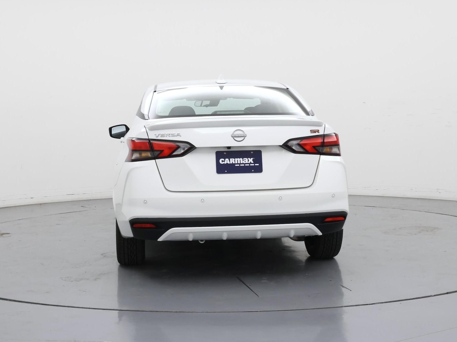 2024 Nissan Versa Sedan SR - Photo 7