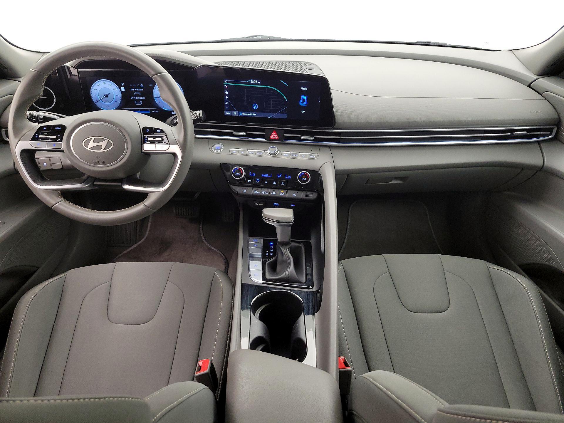White 2025 Hyundai Elantra Sedan Front-Wheel Drive Automatic