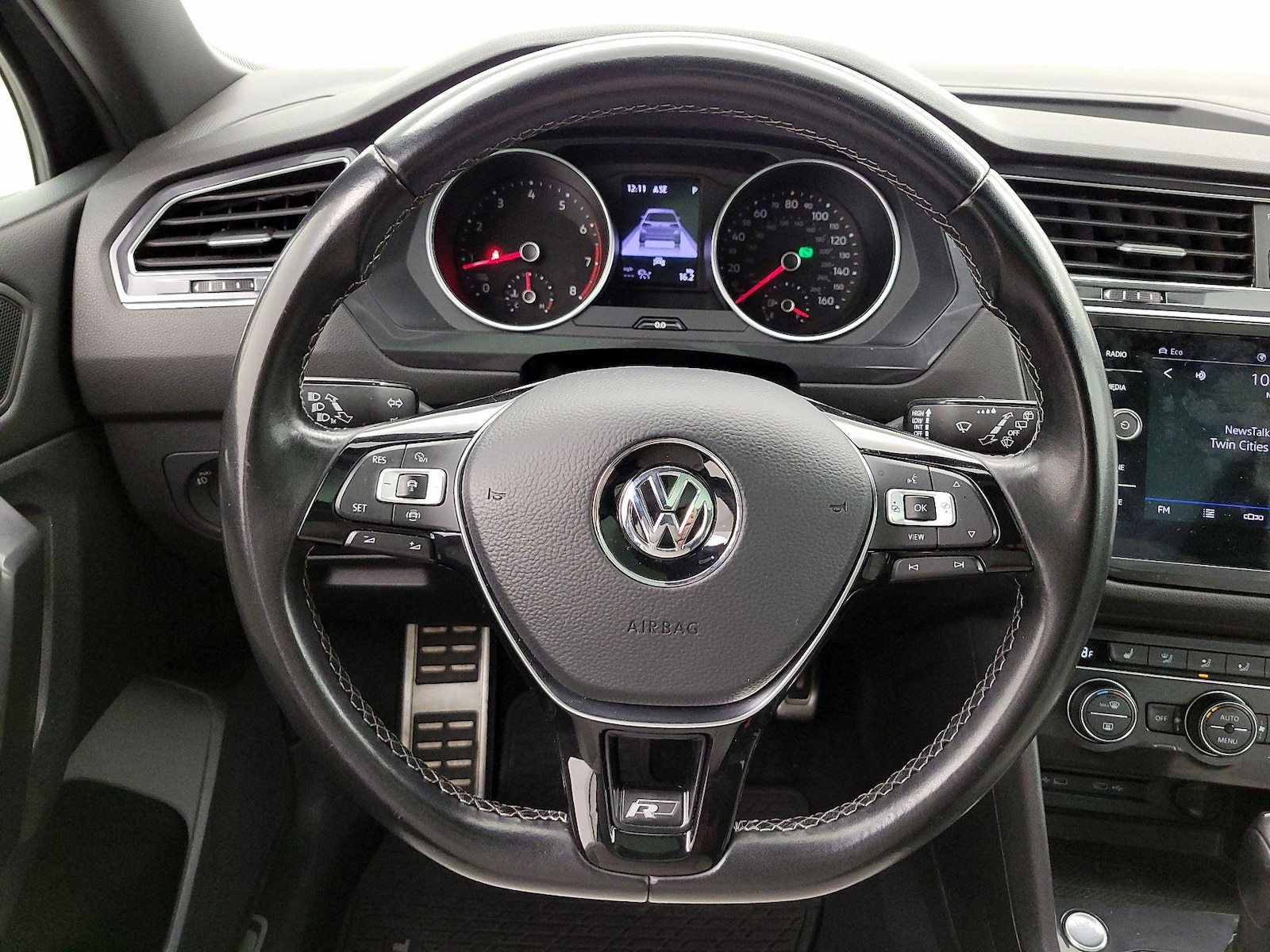 2021 Volkswagen Tiguan SE R-LINE BLACK - Photo 11