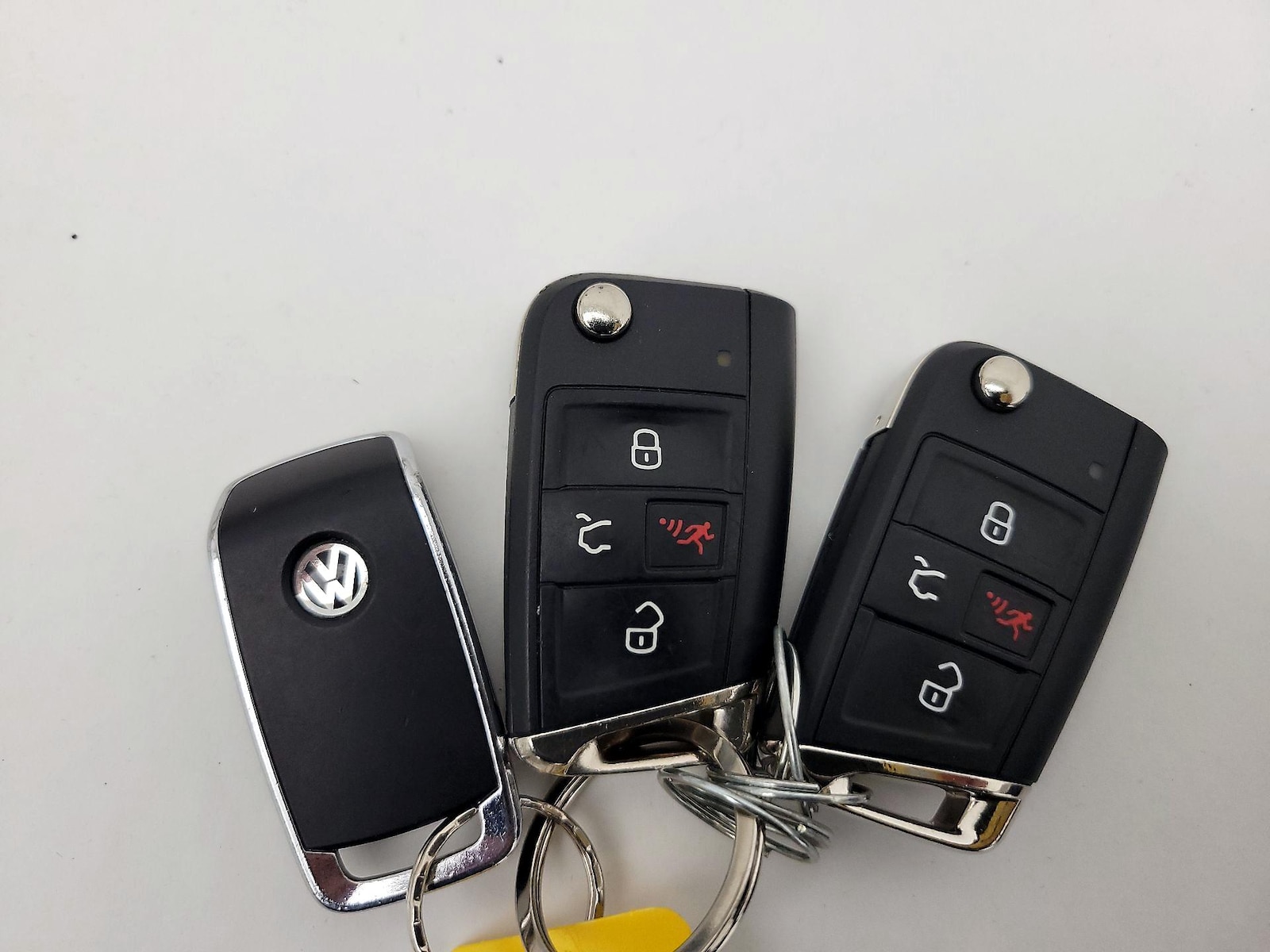 2021 Volkswagen Tiguan SE R-LINE BLACK - Photo 25