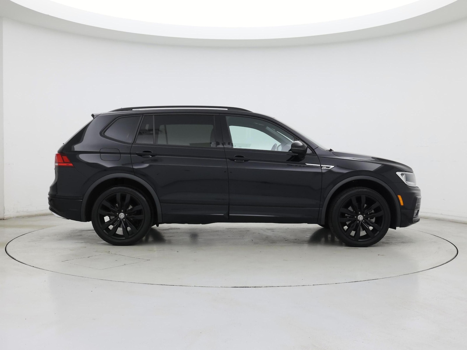 2021 Volkswagen Tiguan SE R-LINE BLACK - Photo 8