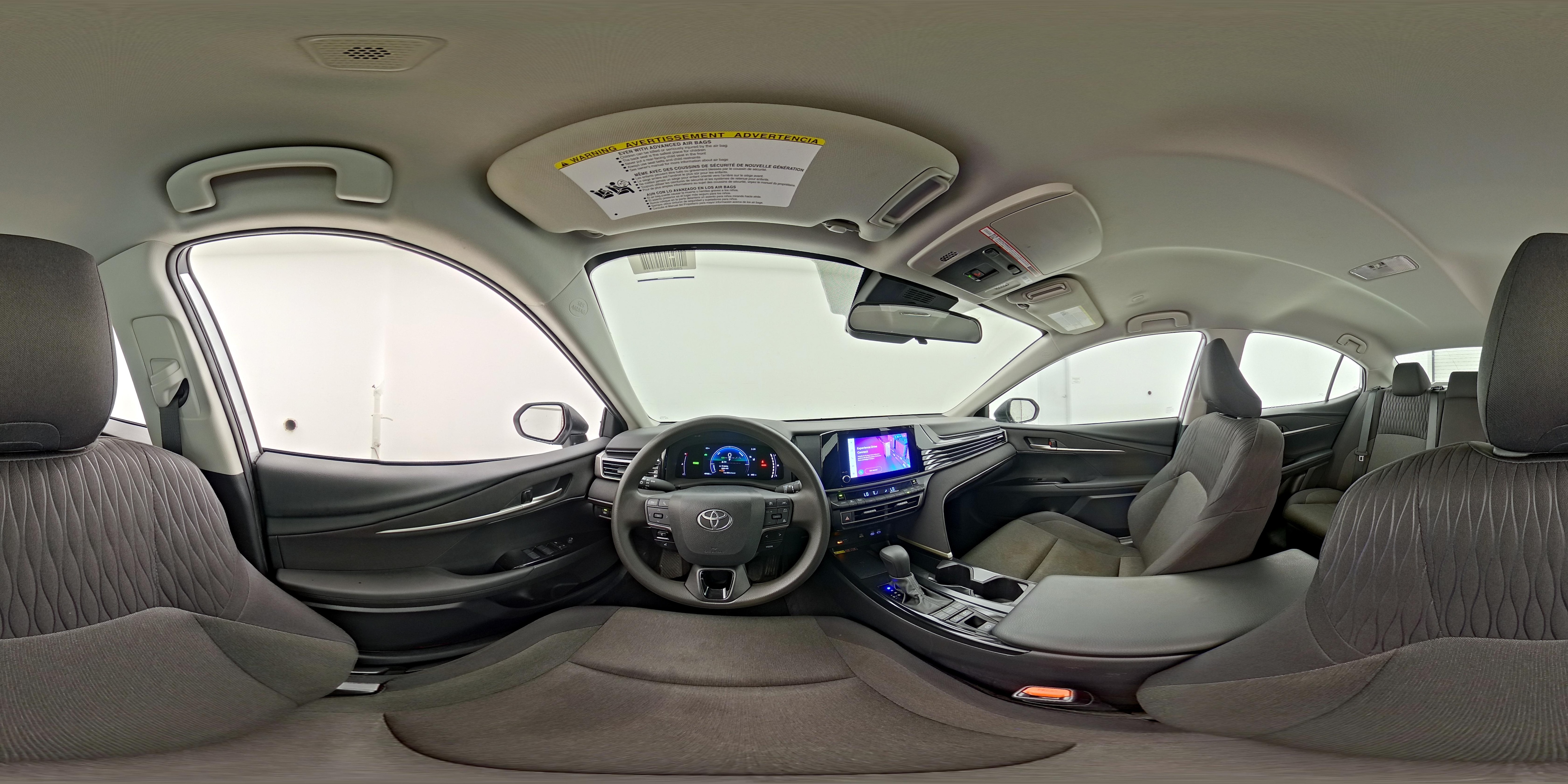 2025 Toyota Camry LE - Photo 27