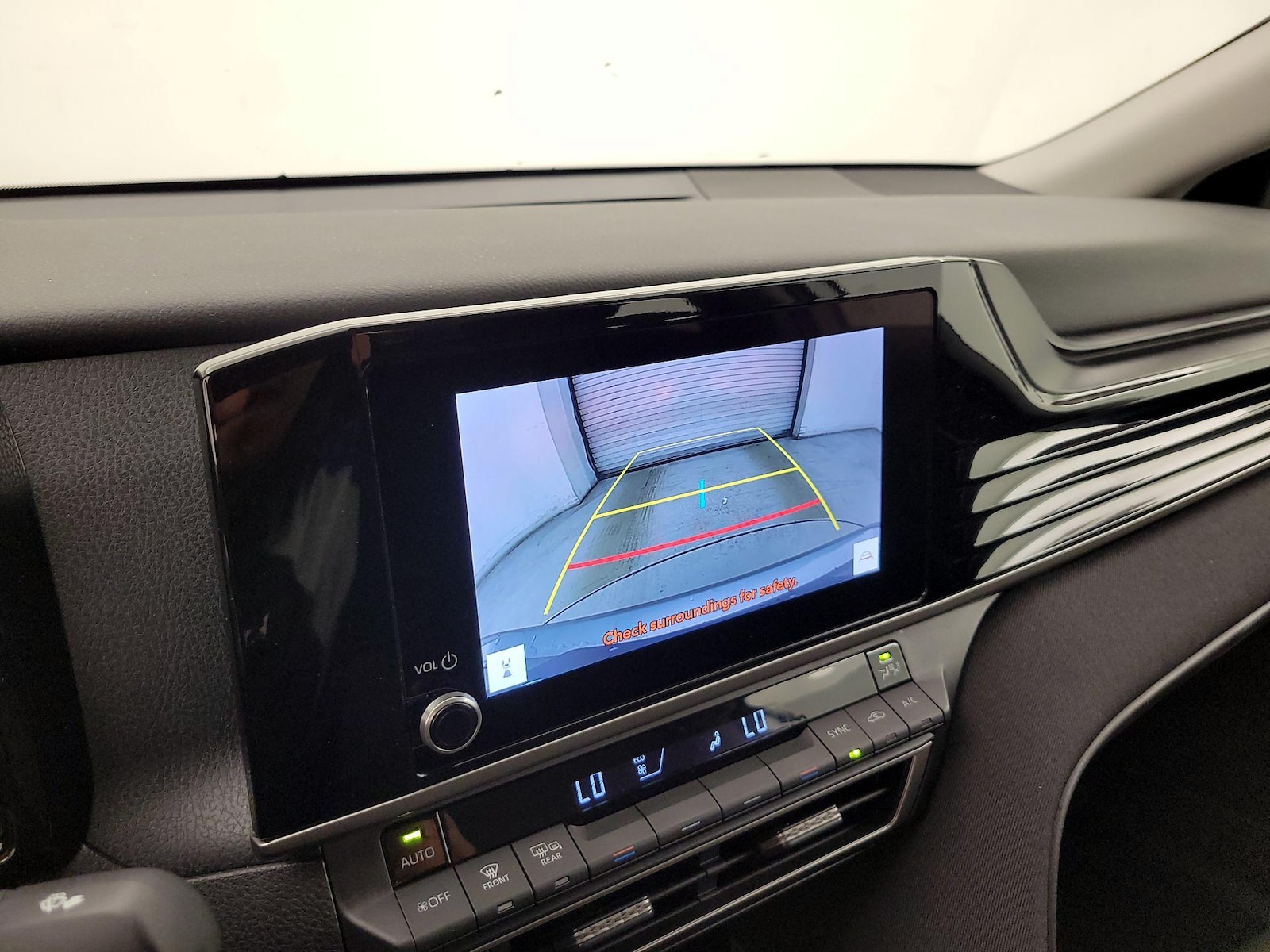 2025 Toyota Camry LE - Photo 16