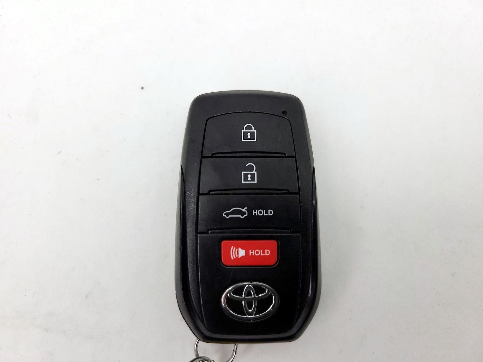 2025 Toyota Camry LE - Photo 24