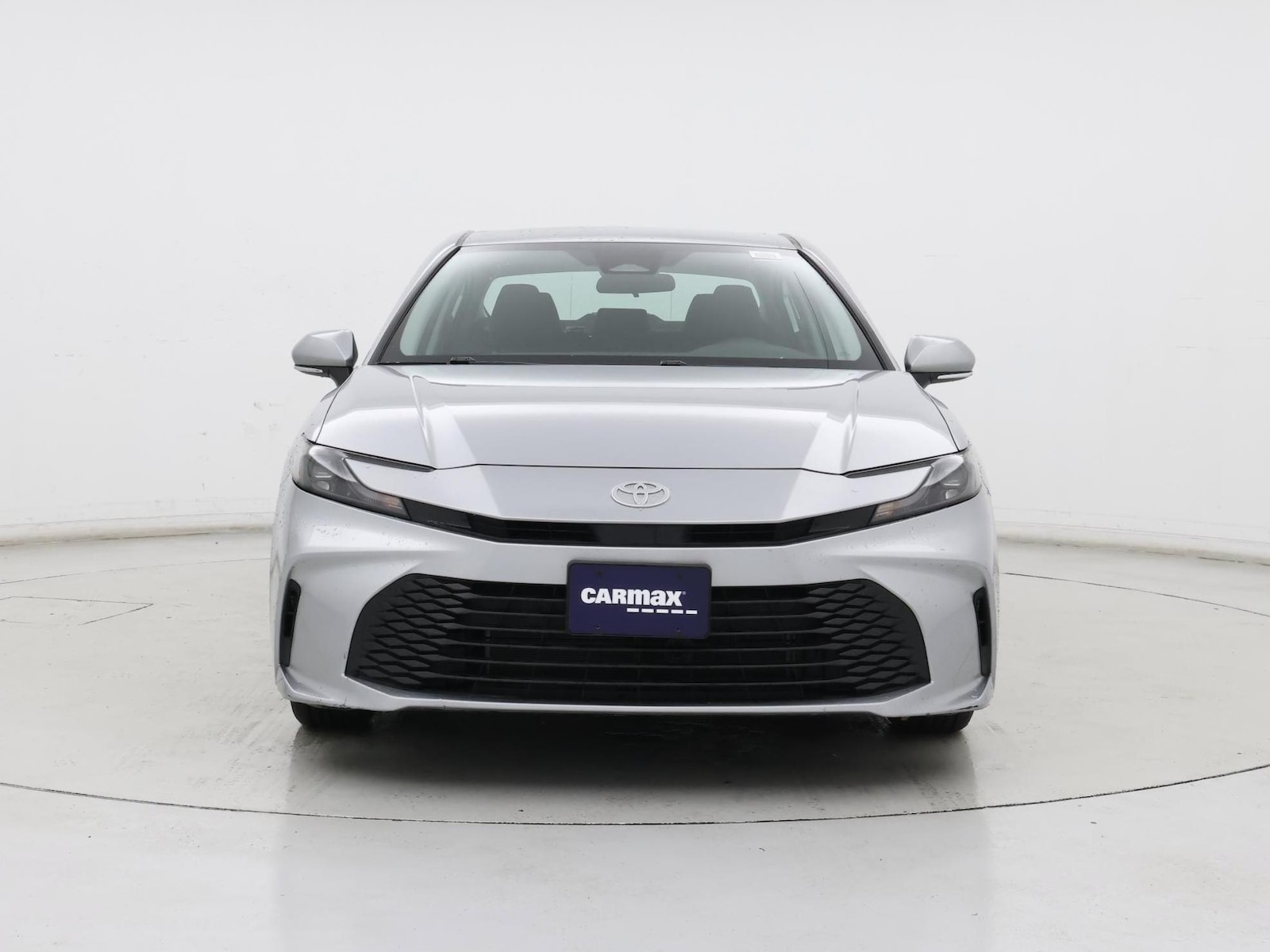 2025 Toyota Camry LE - Photo 6