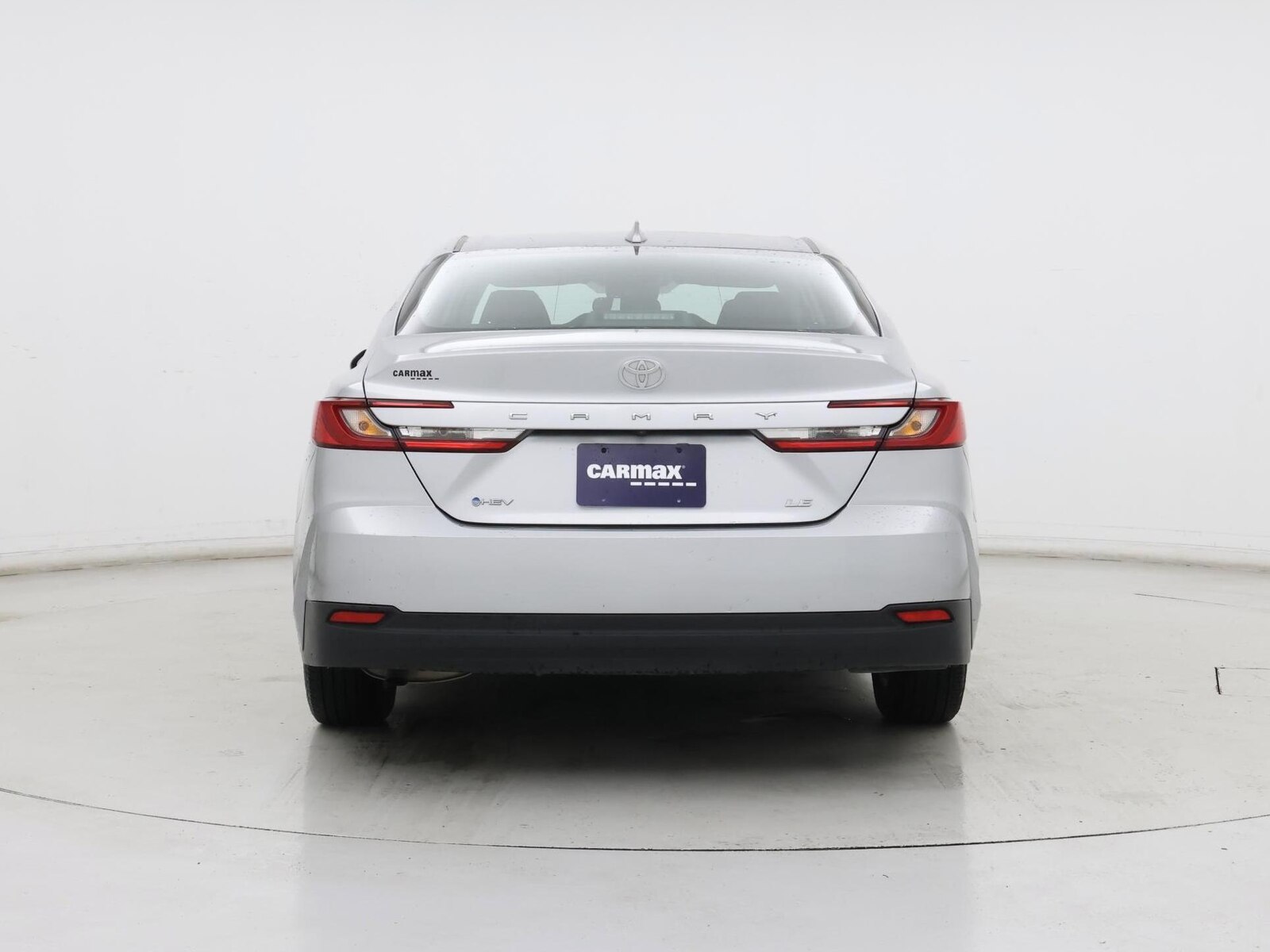 2025 Toyota Camry LE - Photo 7