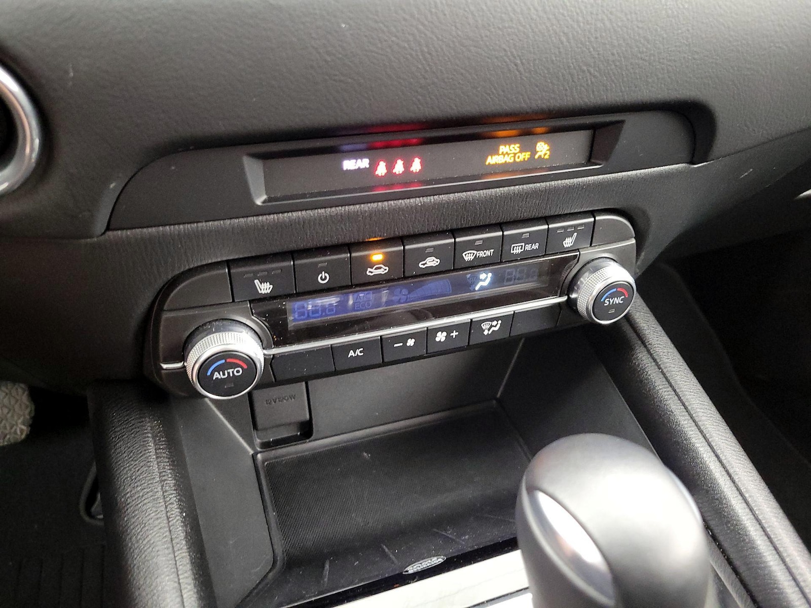 2025 Mazda CX-5 S Select Package - Photo 17