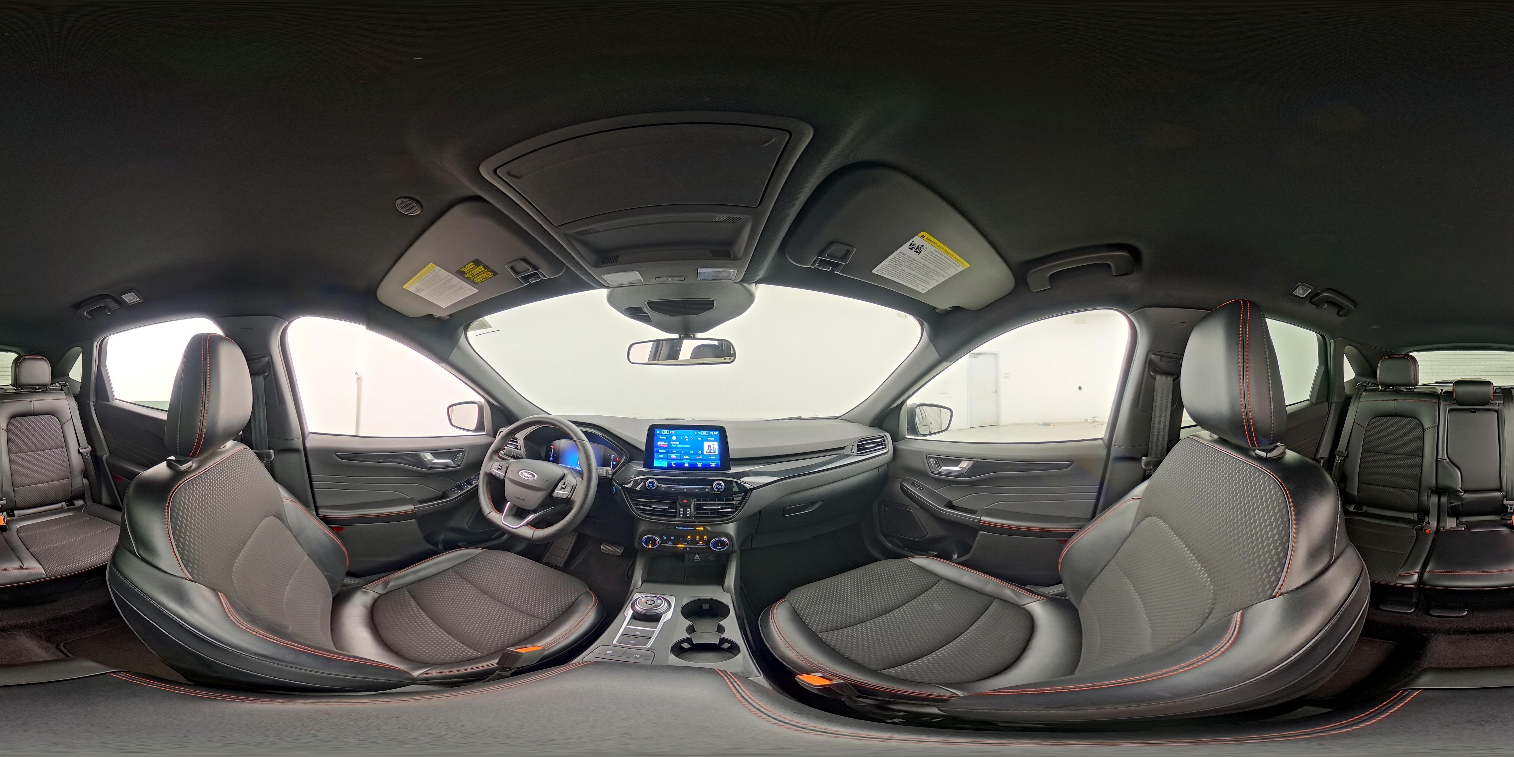 2025 Ford Escape ST-Line - Photo 24