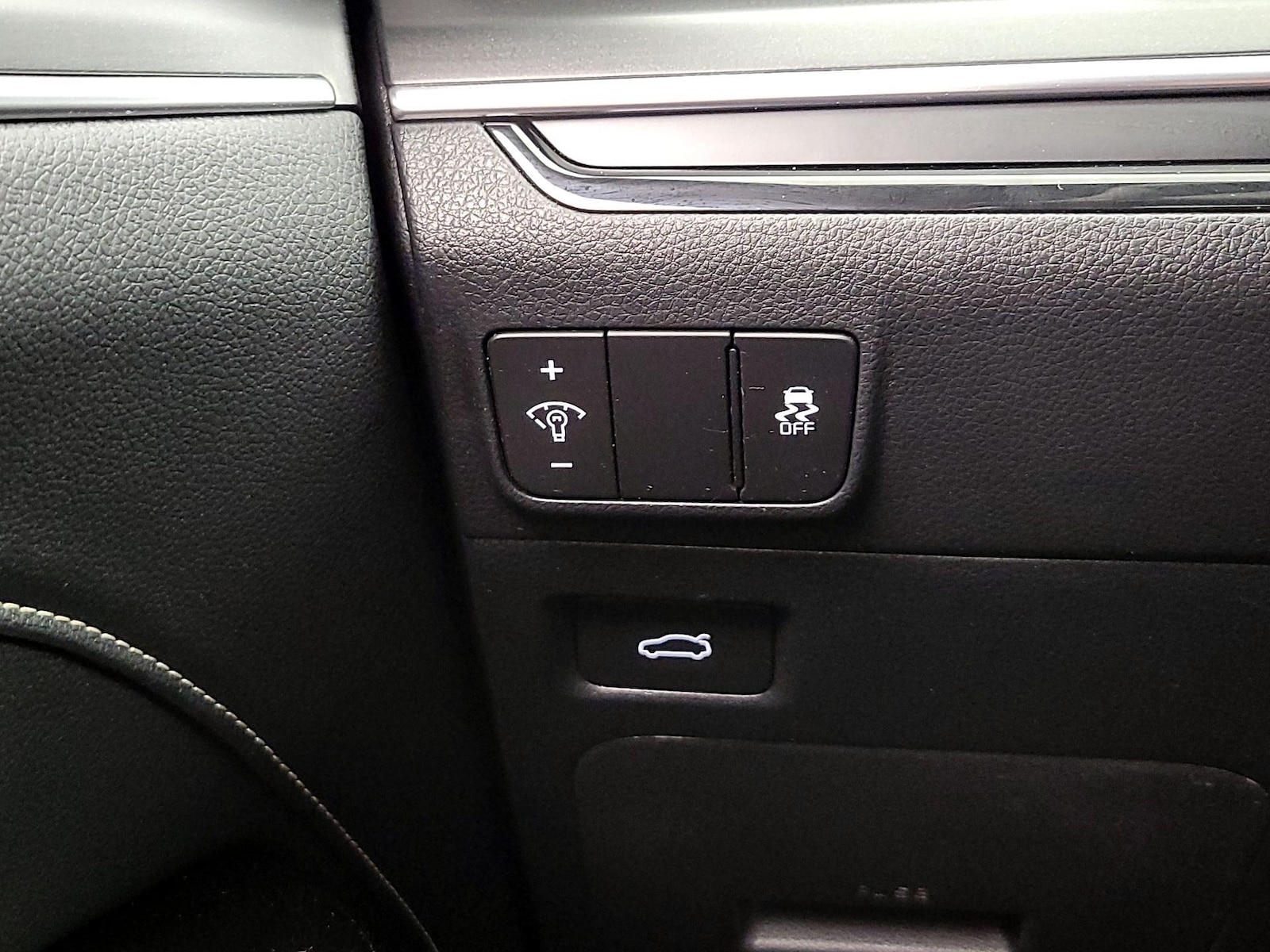 2026 Kia K5 GT-Line - Photo 14