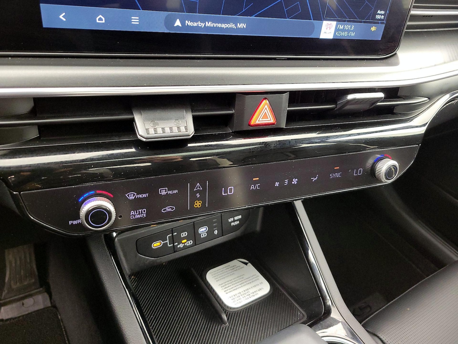 2026 Kia K5 GT-Line - Photo 18