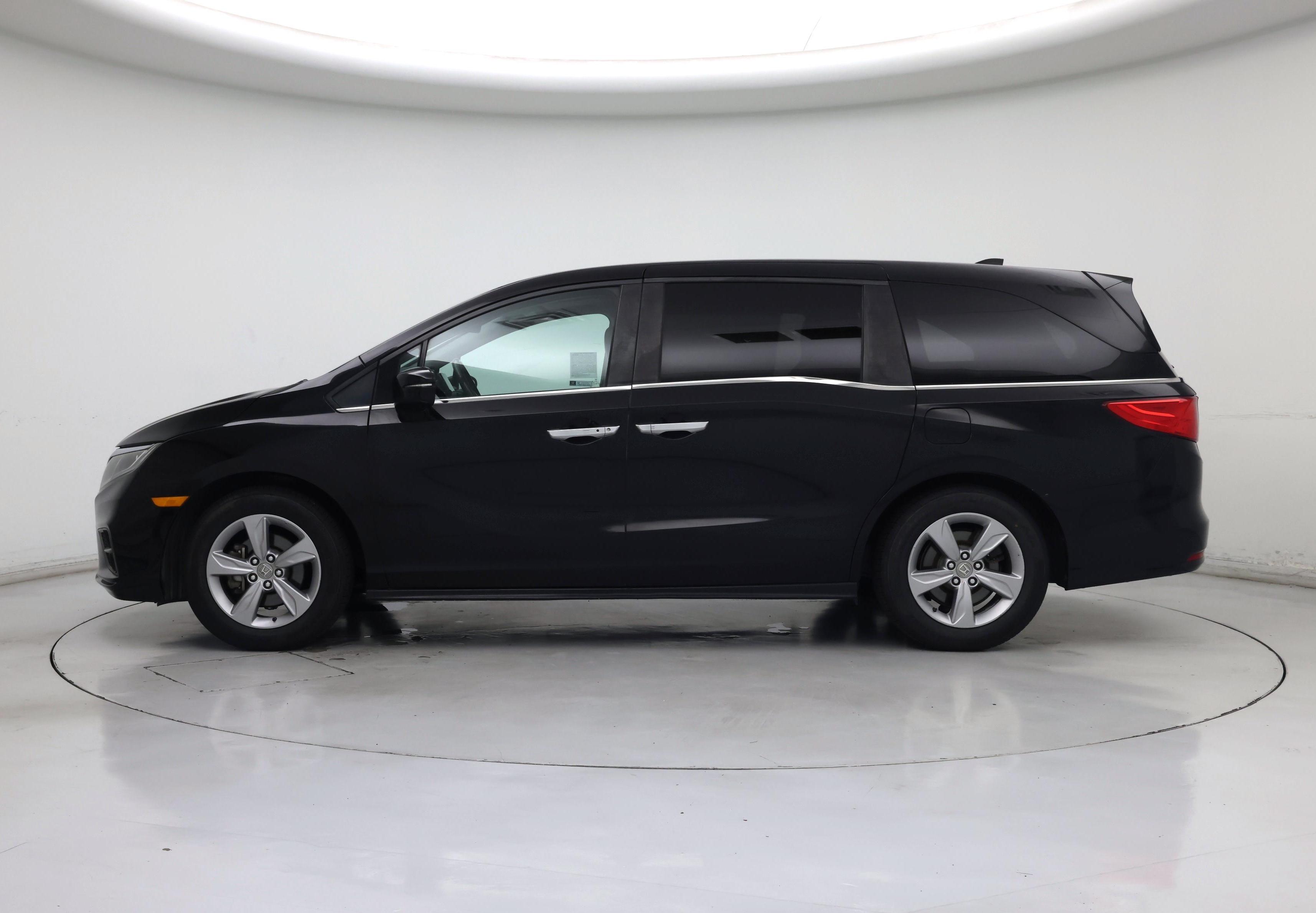 Thumbnail: 2019 Honda Odyssey - 3