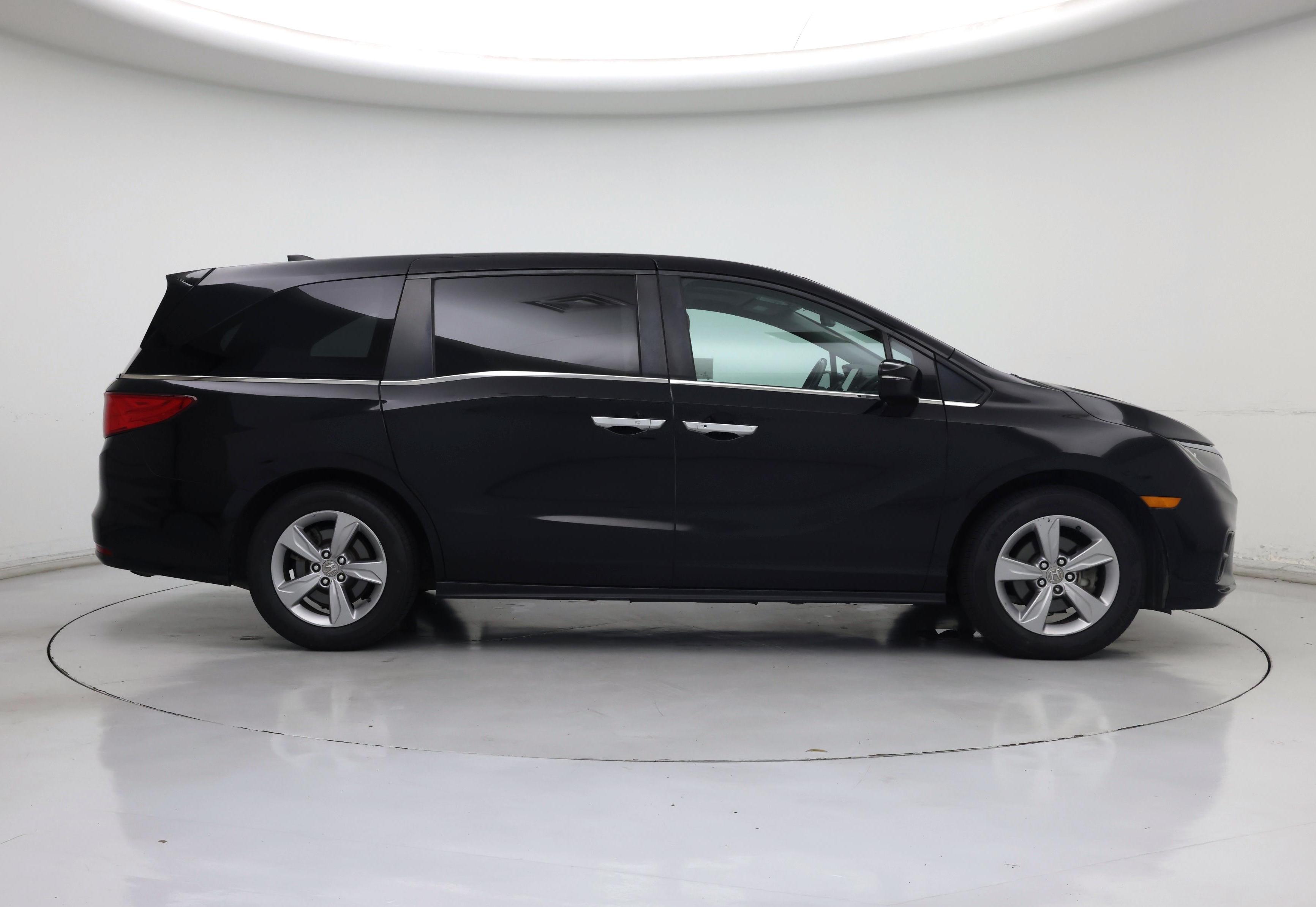 Thumbnail: 2019 Honda Odyssey - 7