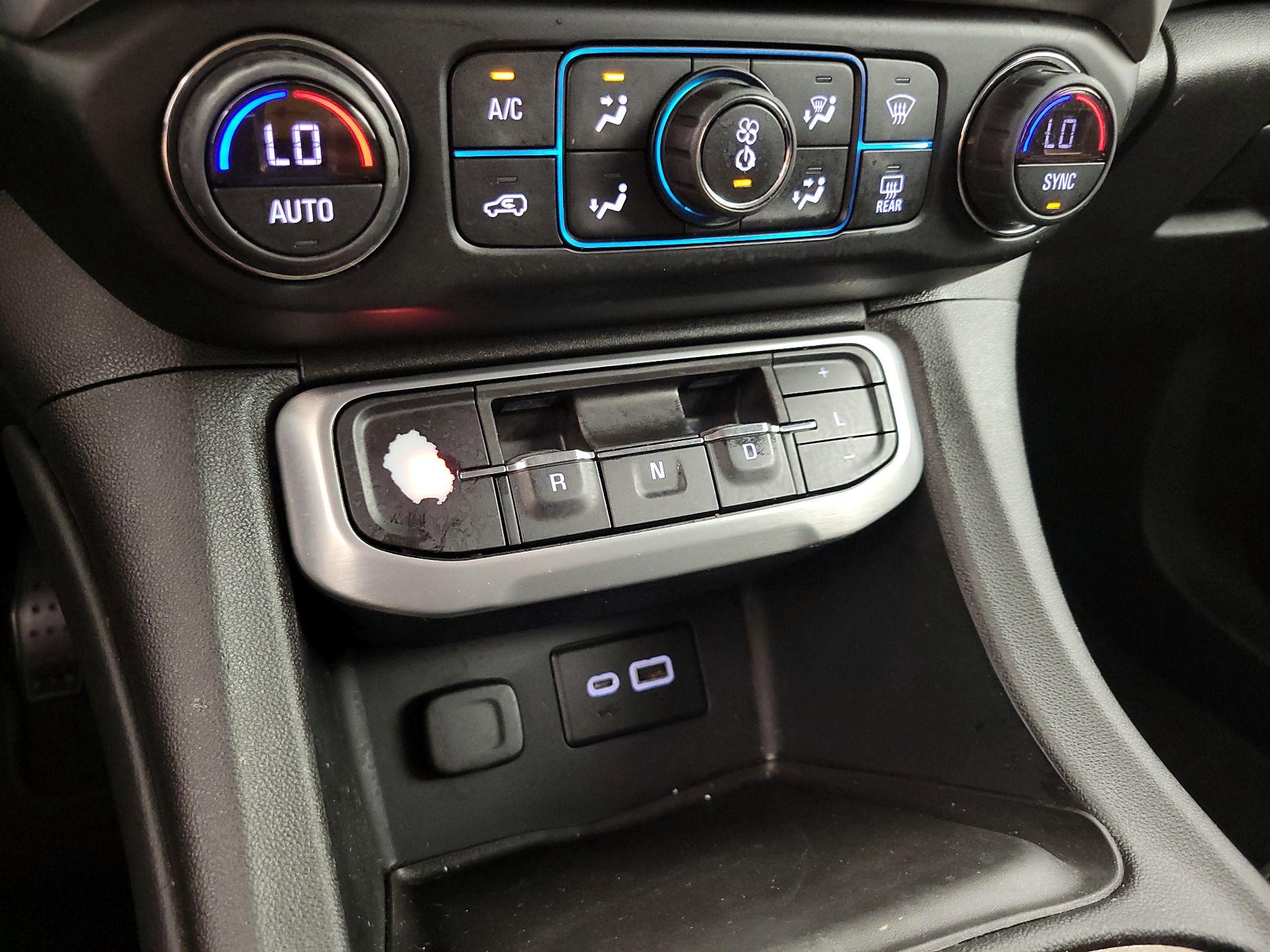 Thumbnail: 2020 GMC Acadia - 17