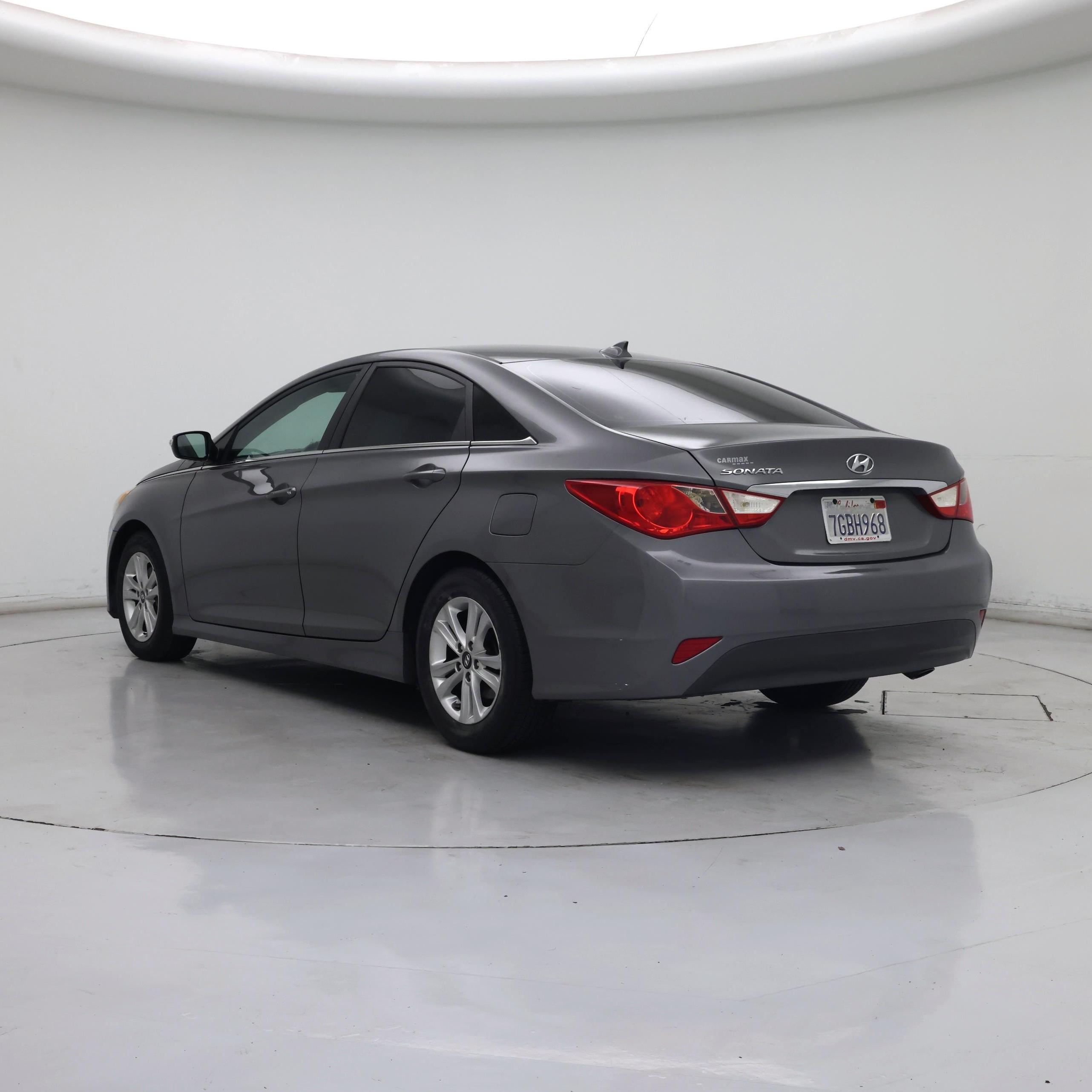 Thumbnail: 2014 Hyundai Sonata - 2