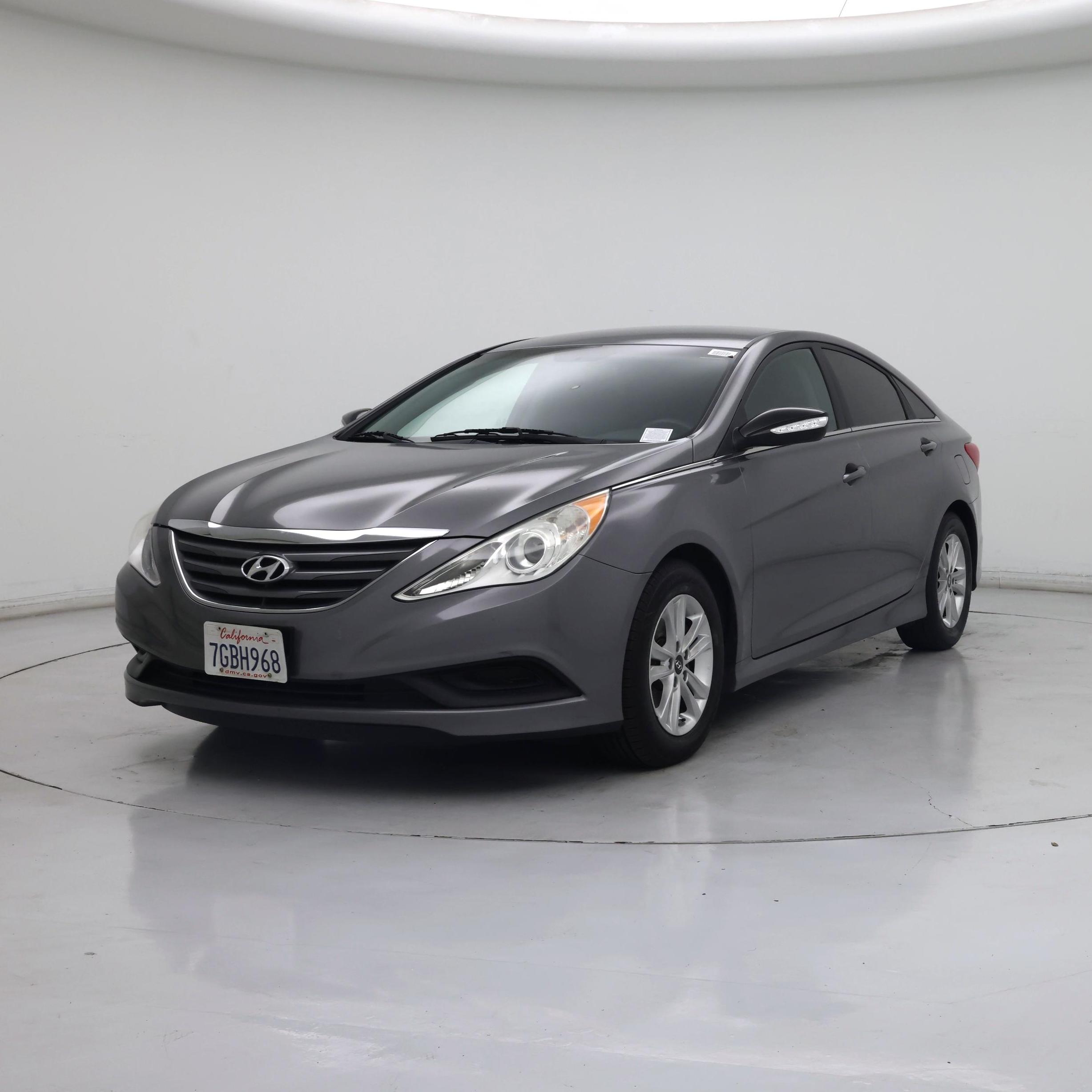 Thumbnail: 2014 Hyundai Sonata - 4