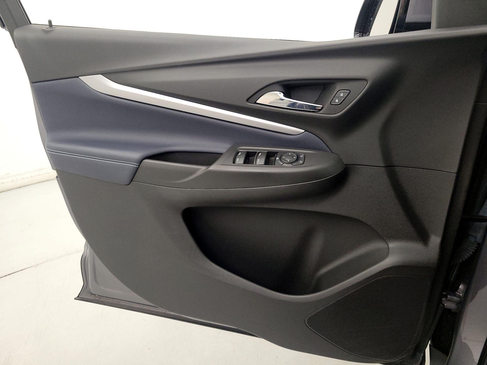 Thumbnail: 2023 Chevrolet Bolt EUV - 12
