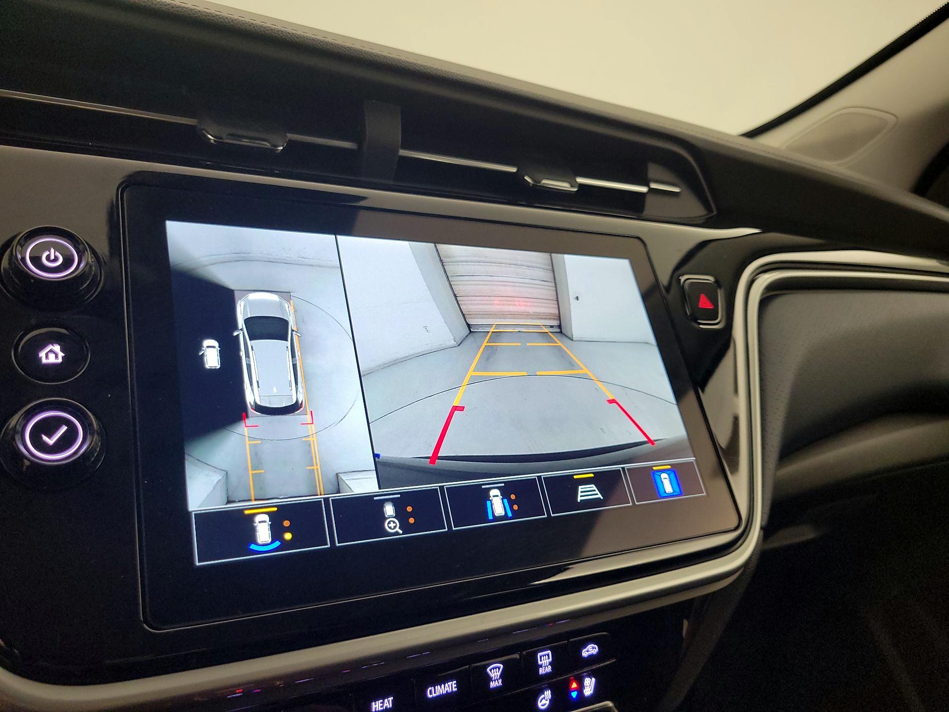 Thumbnail: 2023 Chevrolet Bolt EUV - 14