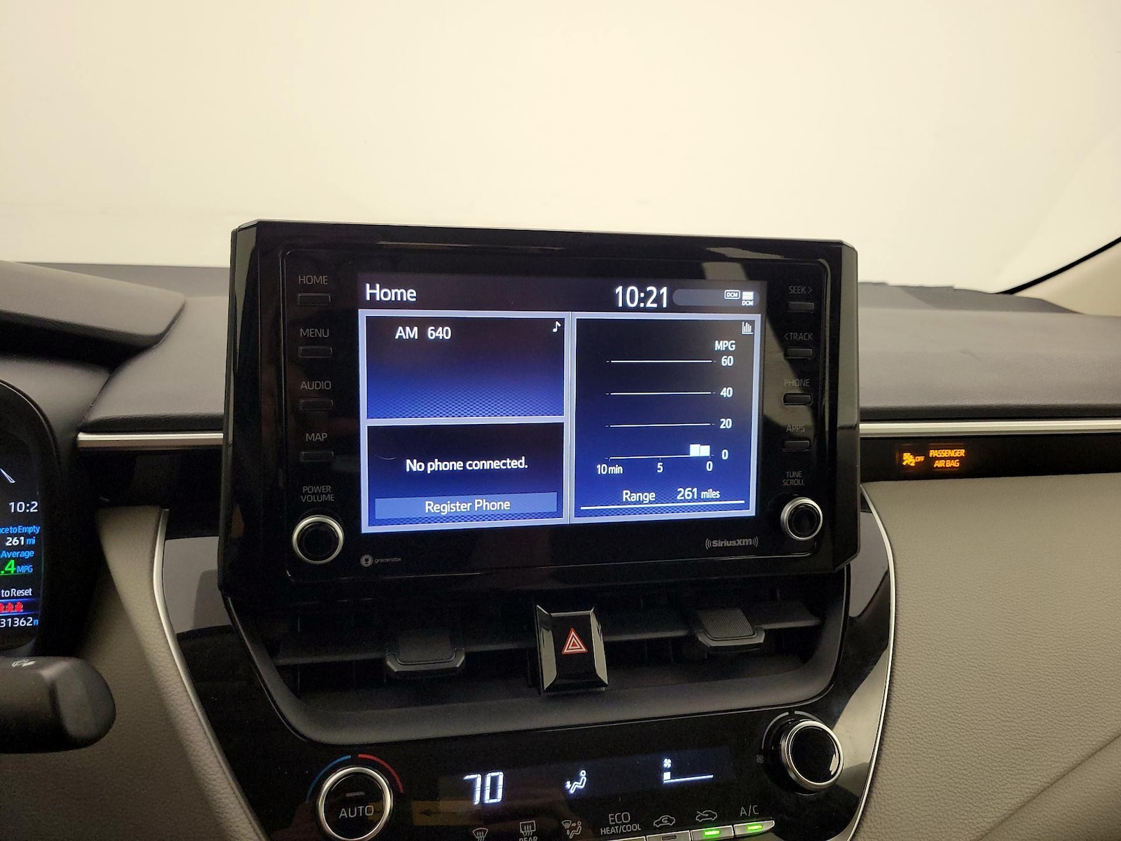 2022 Toyota Corolla LE - Photo 15