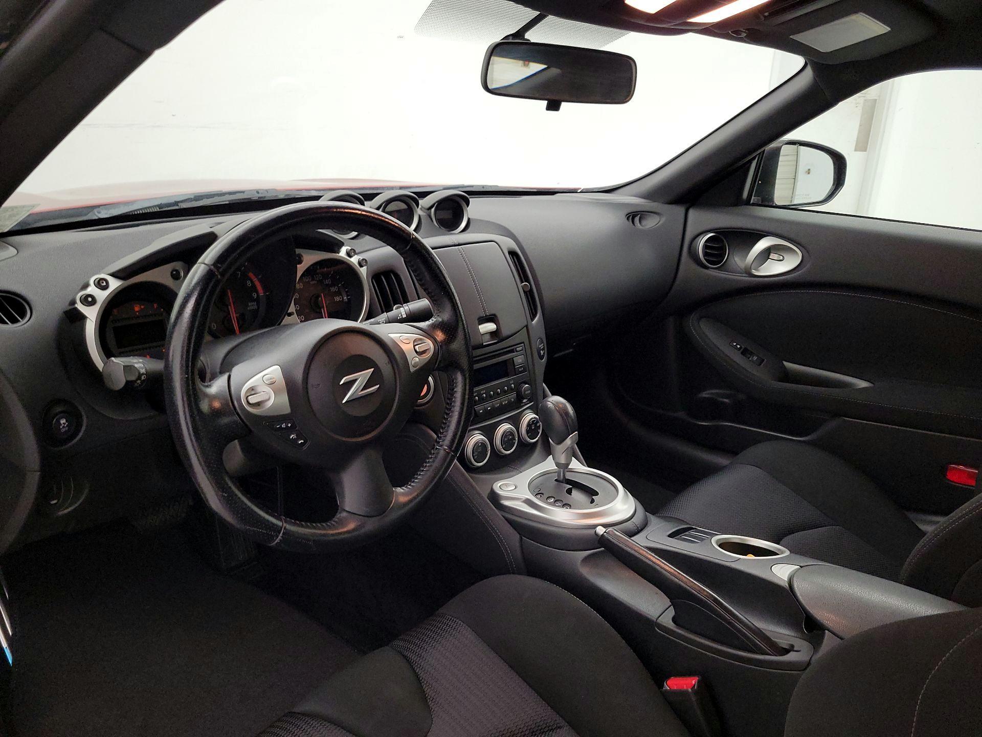 Thumbnail: 2016 Nissan Z - 9