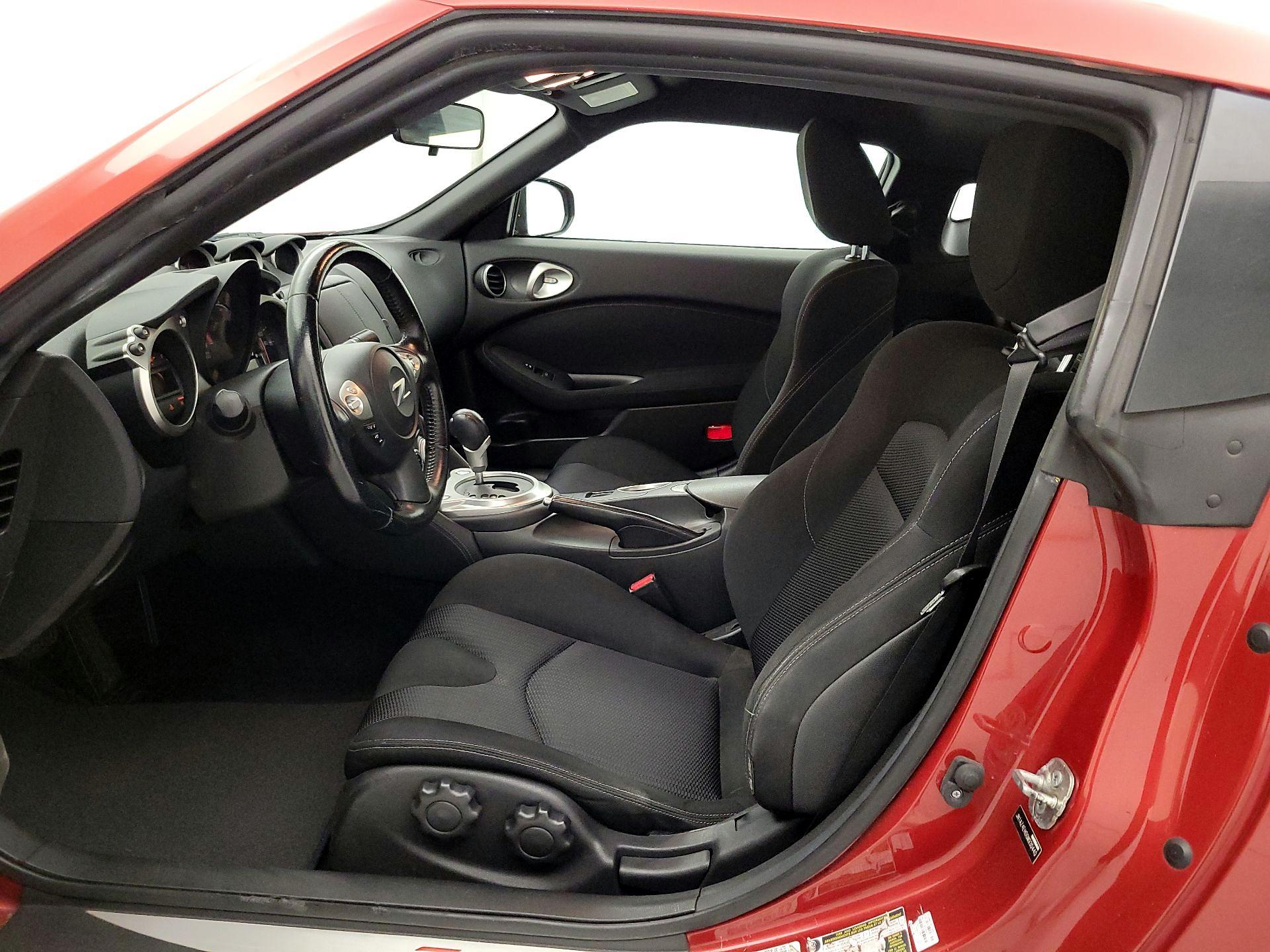 Thumbnail: 2016 Nissan Z - 11