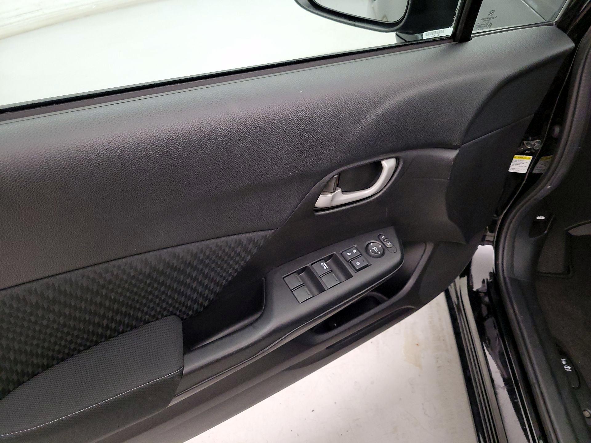 Thumbnail: 2015 Honda Civic - 12