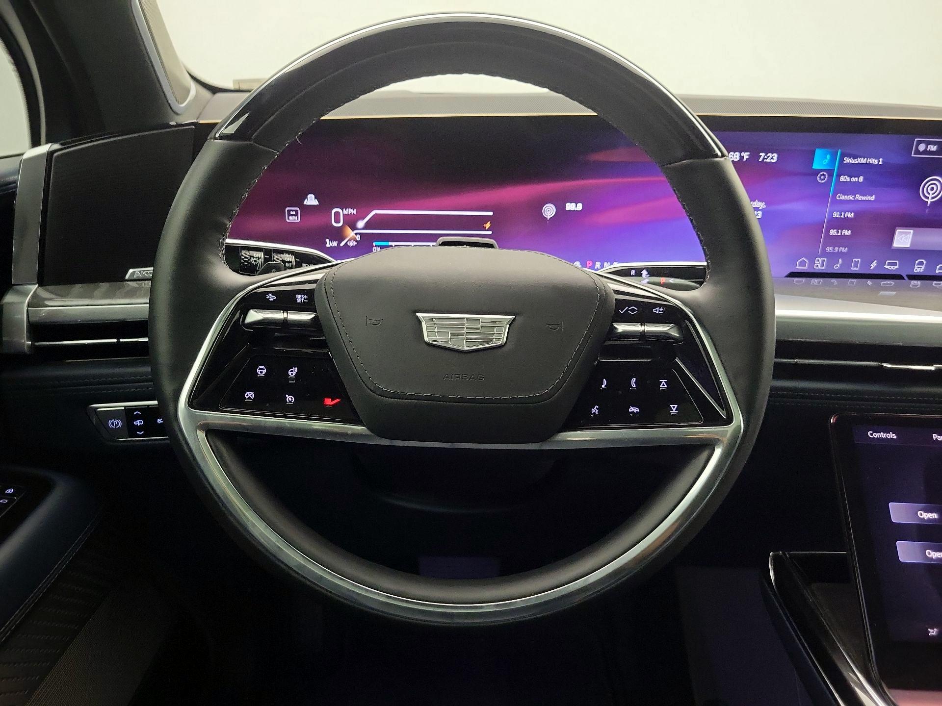 Thumbnail: 2026 Cadillac Escalade IQ - 10