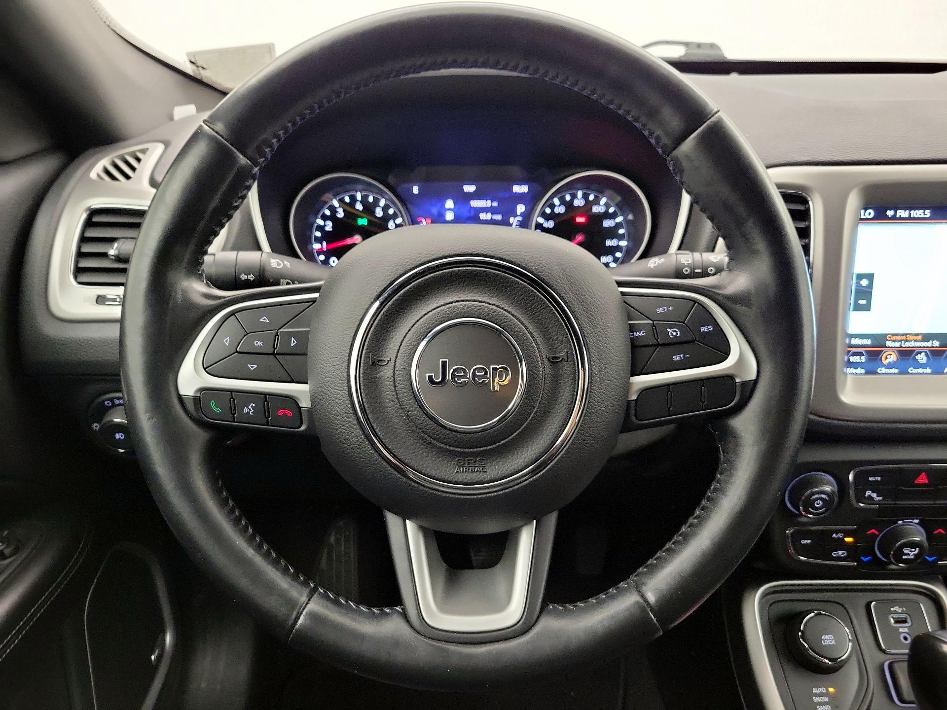 Thumbnail: 2020 Jeep Compass - 10