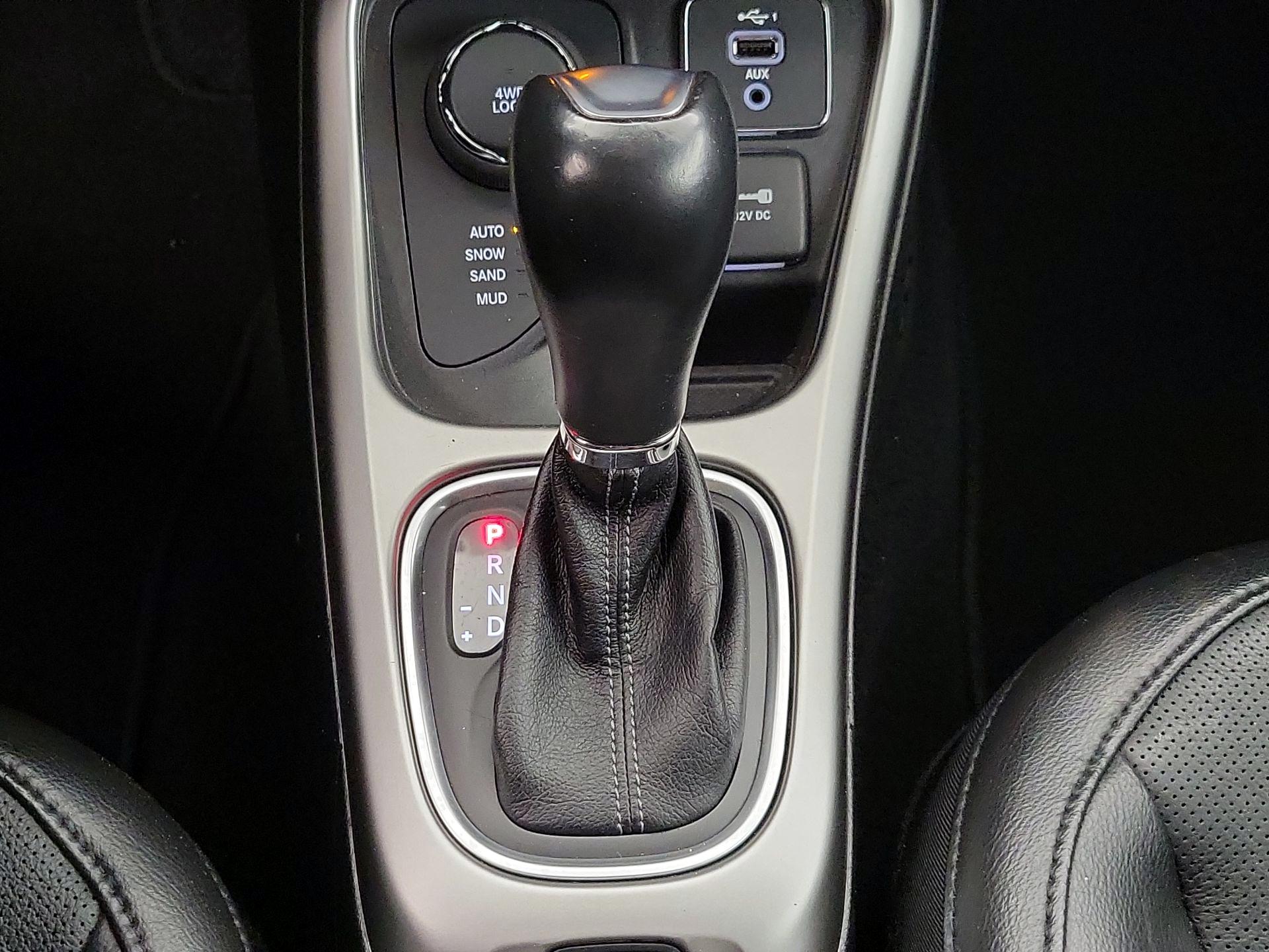 Thumbnail: 2020 Jeep Compass - 18