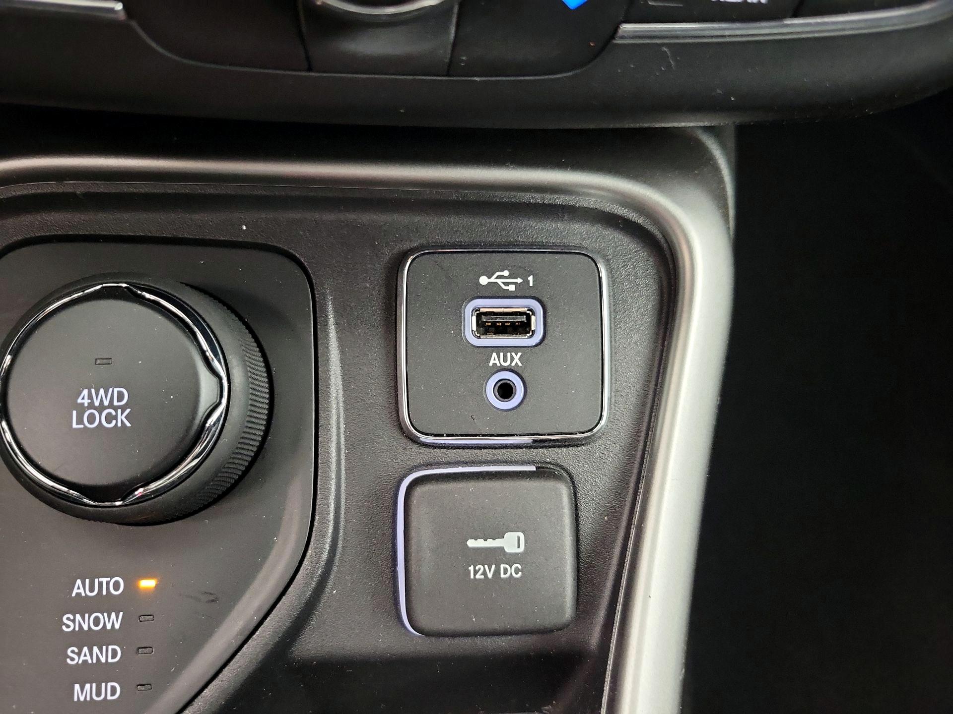 Thumbnail: 2020 Jeep Compass - 19