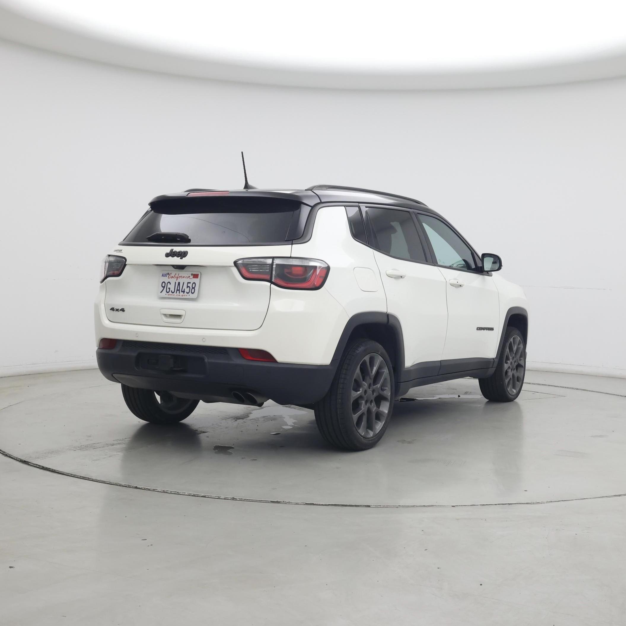 Thumbnail: 2020 Jeep Compass - 8