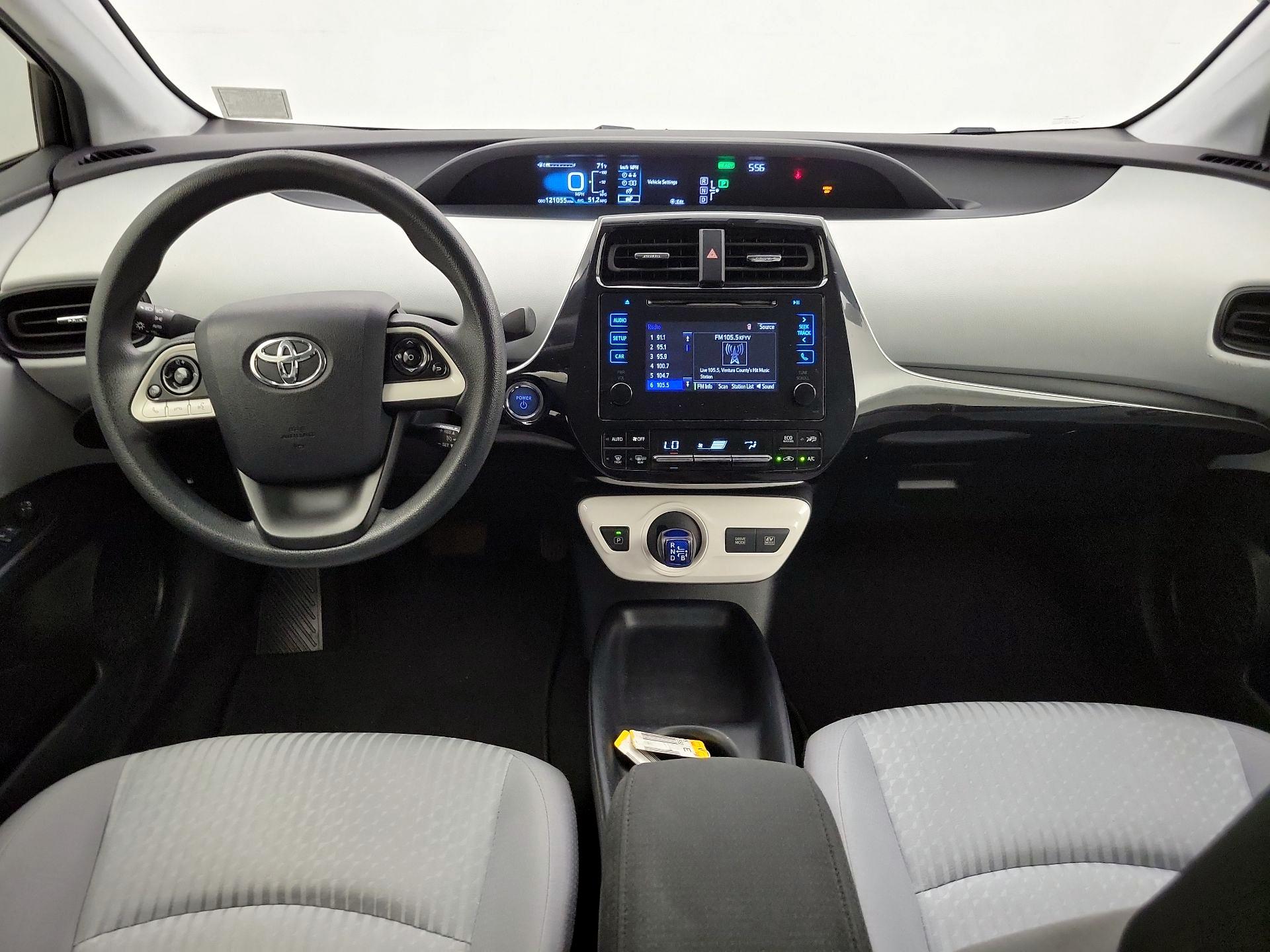 Thumbnail: 2016 Toyota Prius - 9