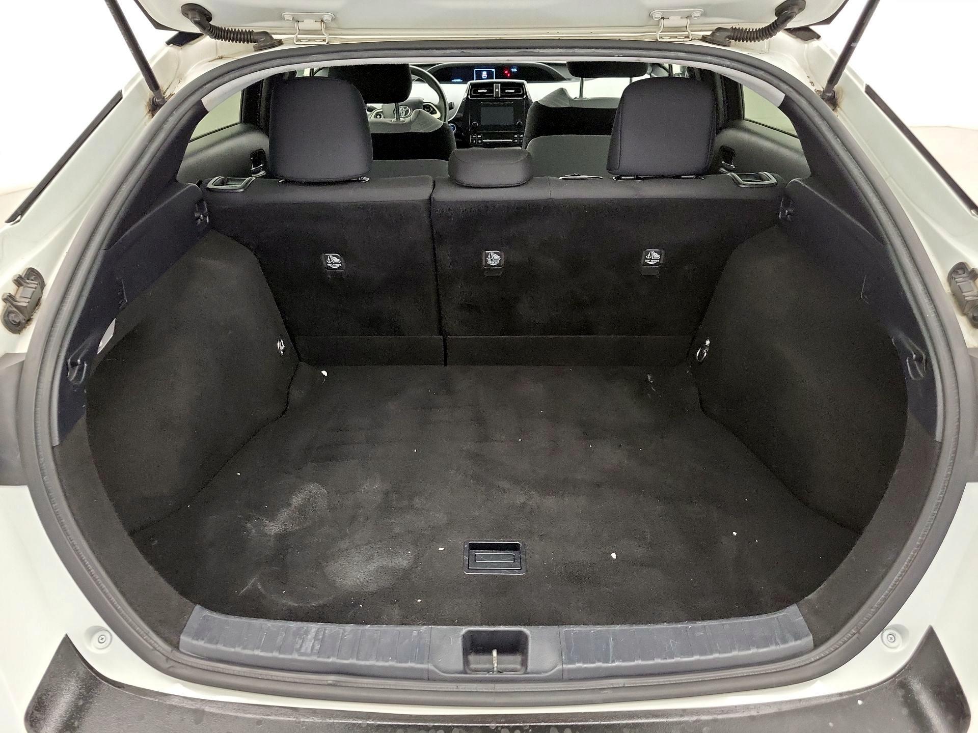Thumbnail: 2016 Toyota Prius - 20