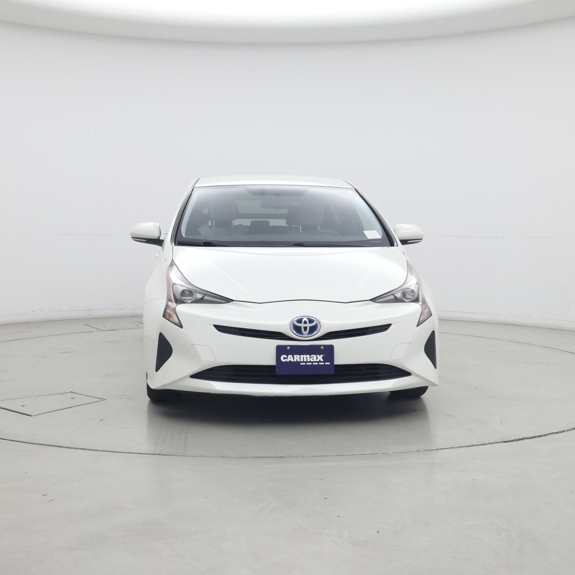 Thumbnail: 2016 Toyota Prius - 5