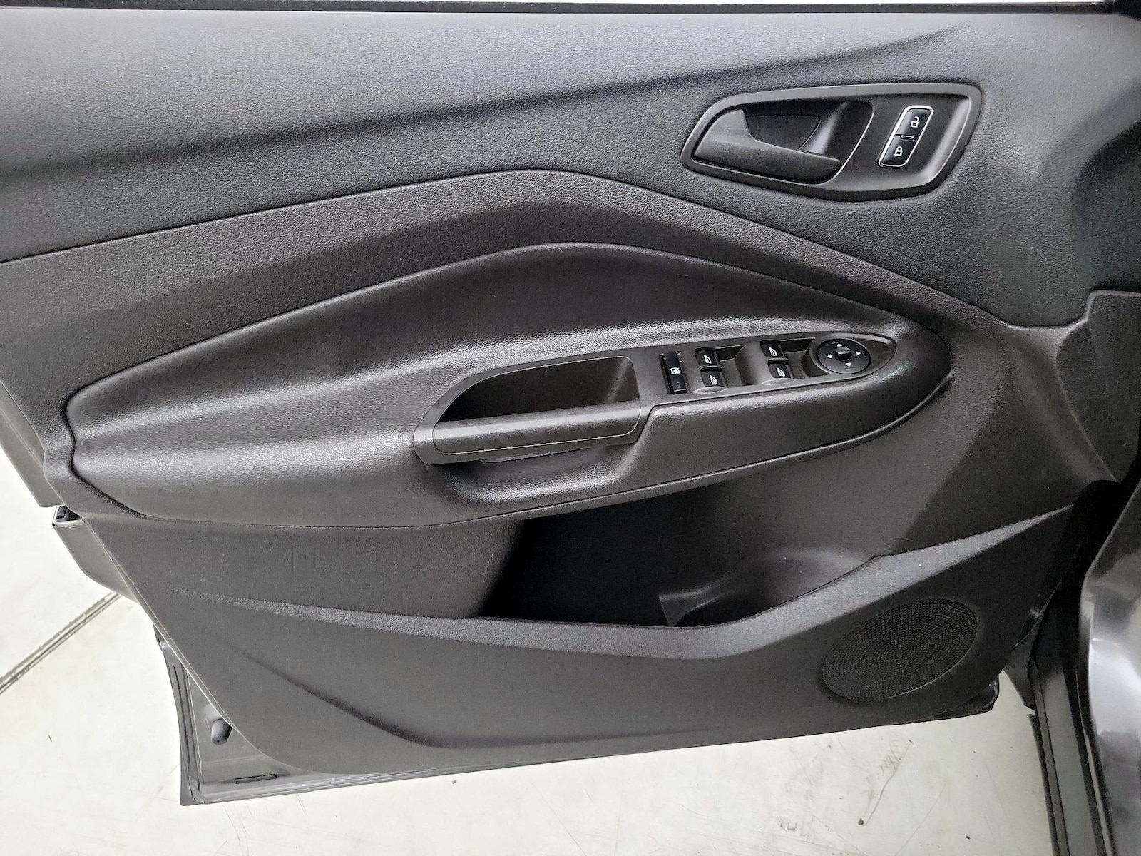 2016 Ford Escape S - Photo 13