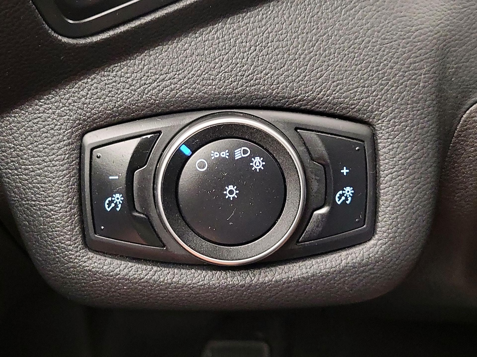 2016 Ford Escape S - Photo 14