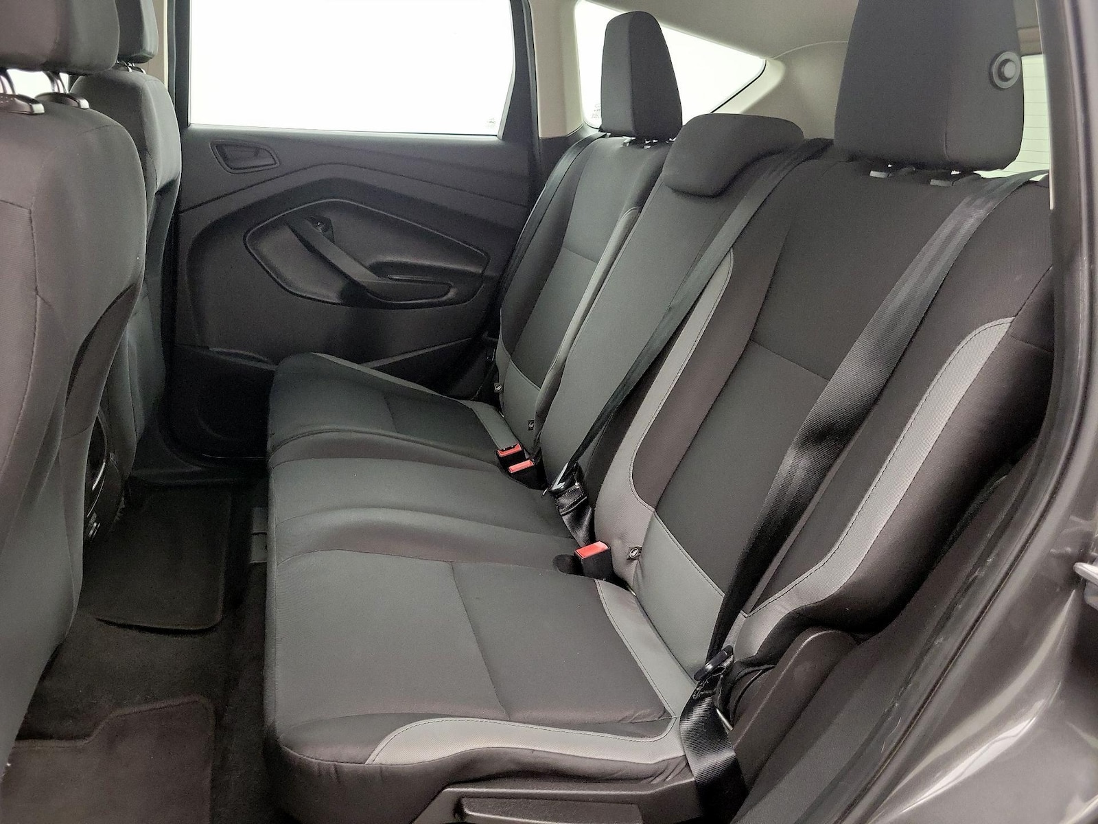2016 Ford Escape S - Photo 19