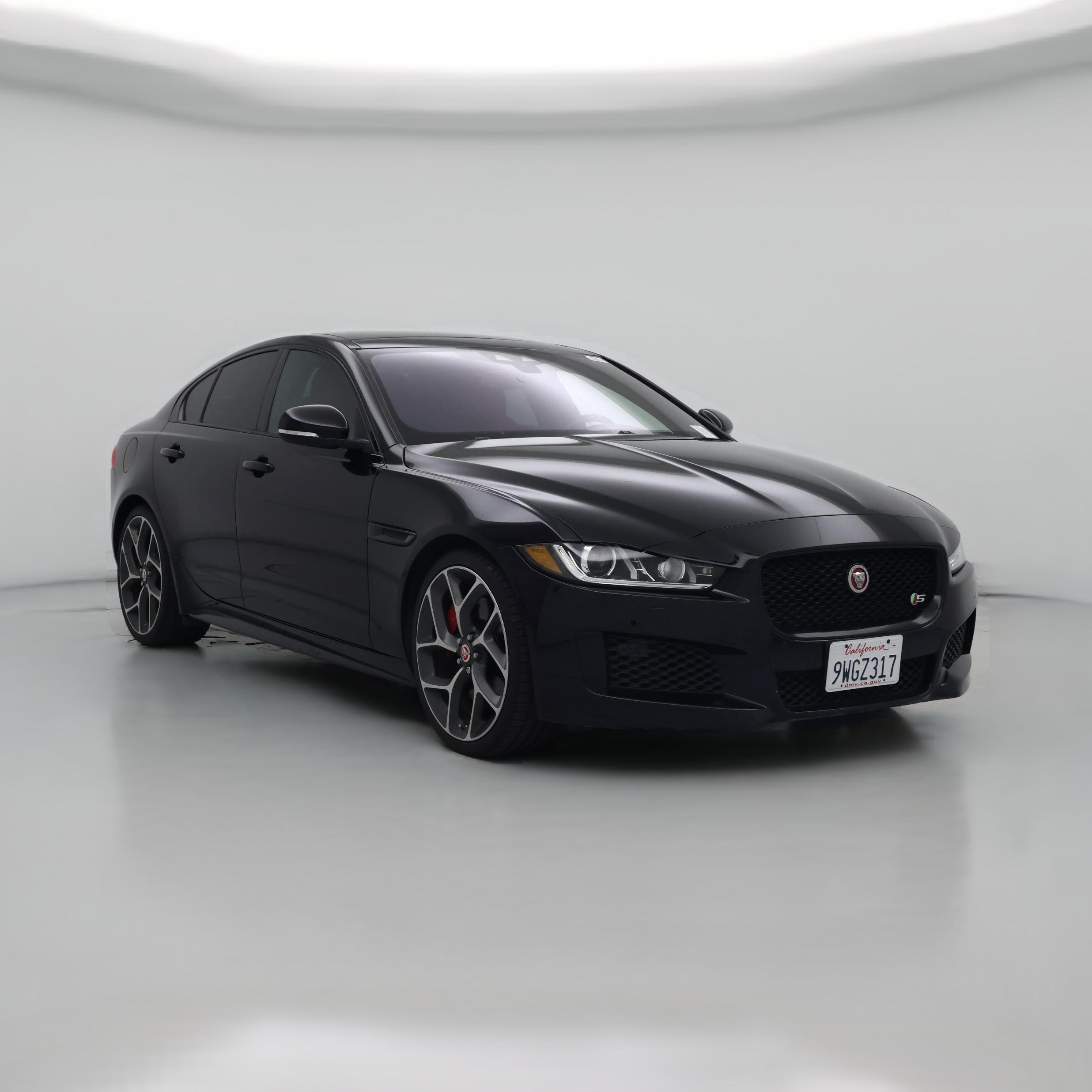 Thumbnail: 2018 Jaguar XE - 1