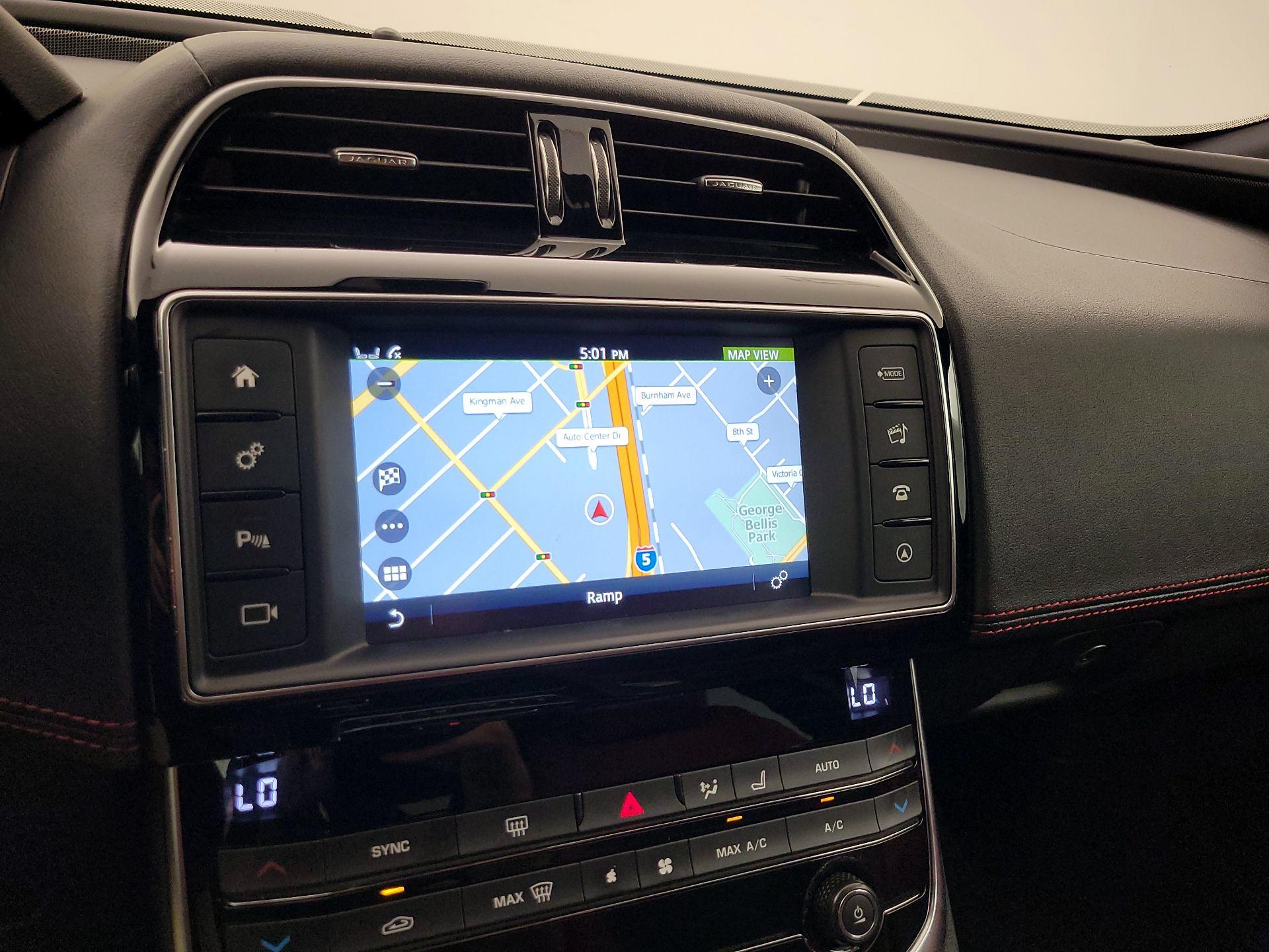Thumbnail: 2018 Jaguar XE - 14