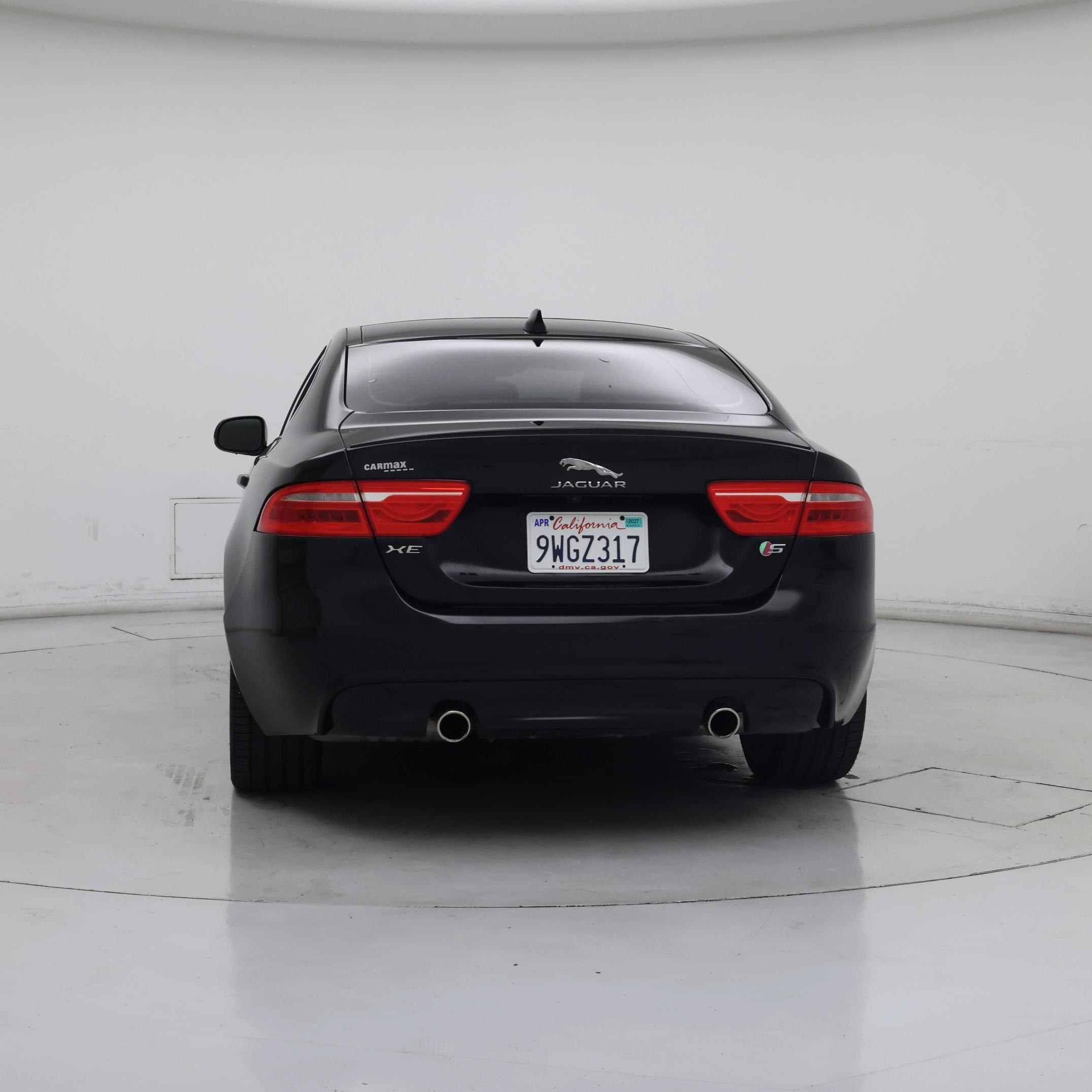 Thumbnail: 2018 Jaguar XE - 6