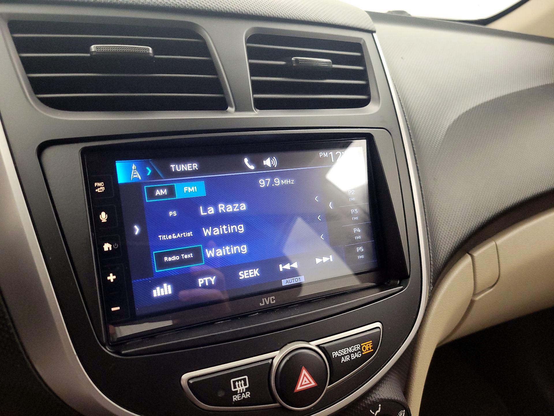 Thumbnail: 2017 Hyundai Accent - 14