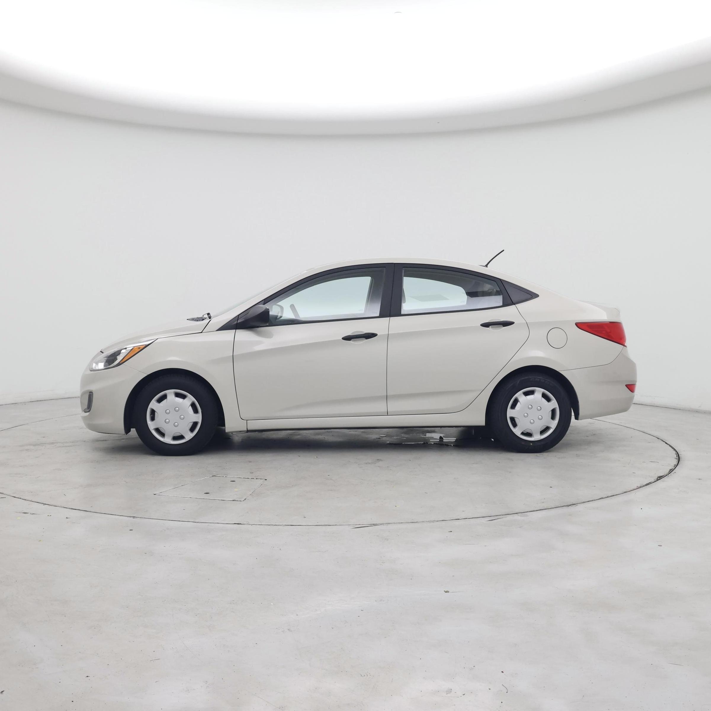 Thumbnail: 2017 Hyundai Accent - 3