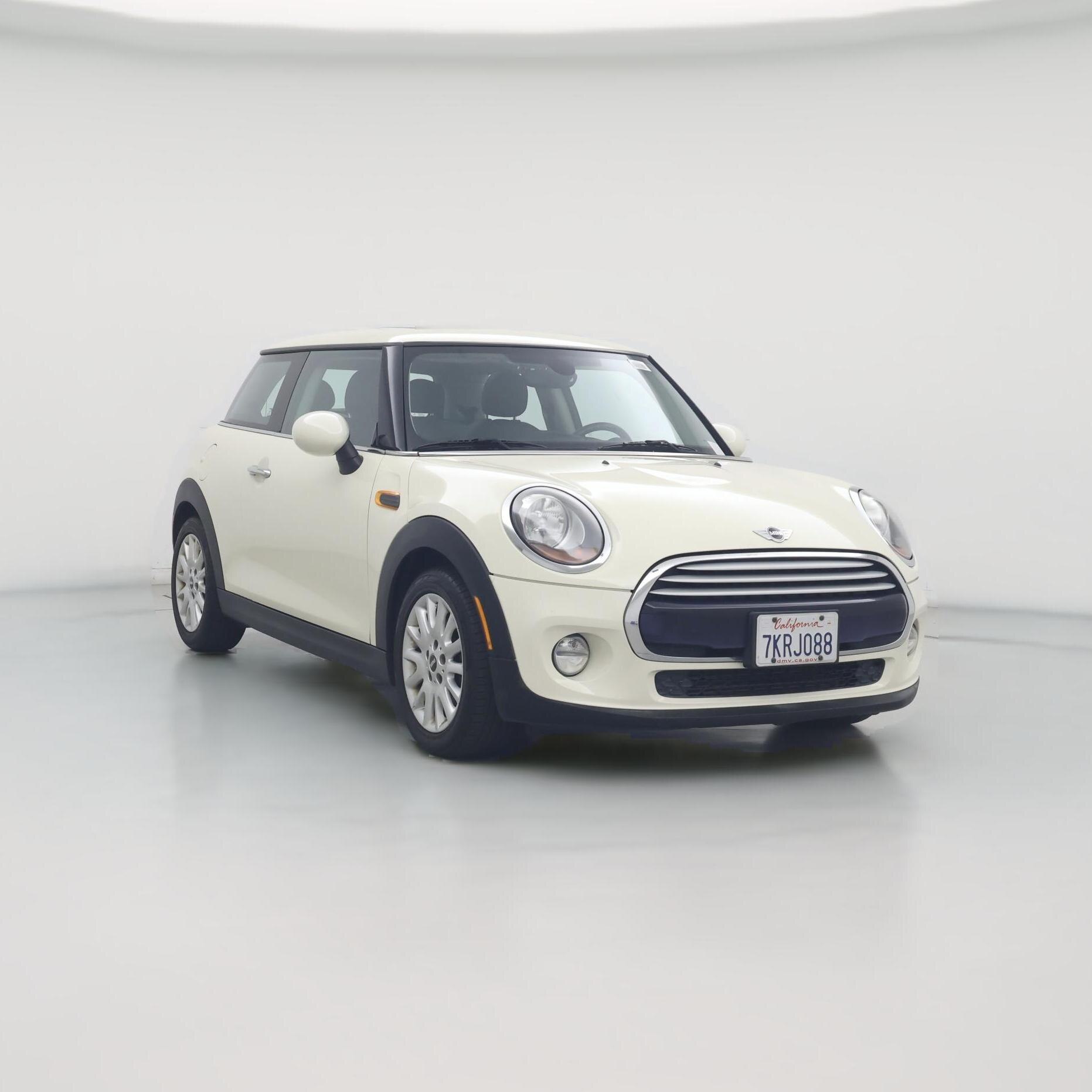 Thumbnail: 2015 MINI Cooper Hardtop - 1