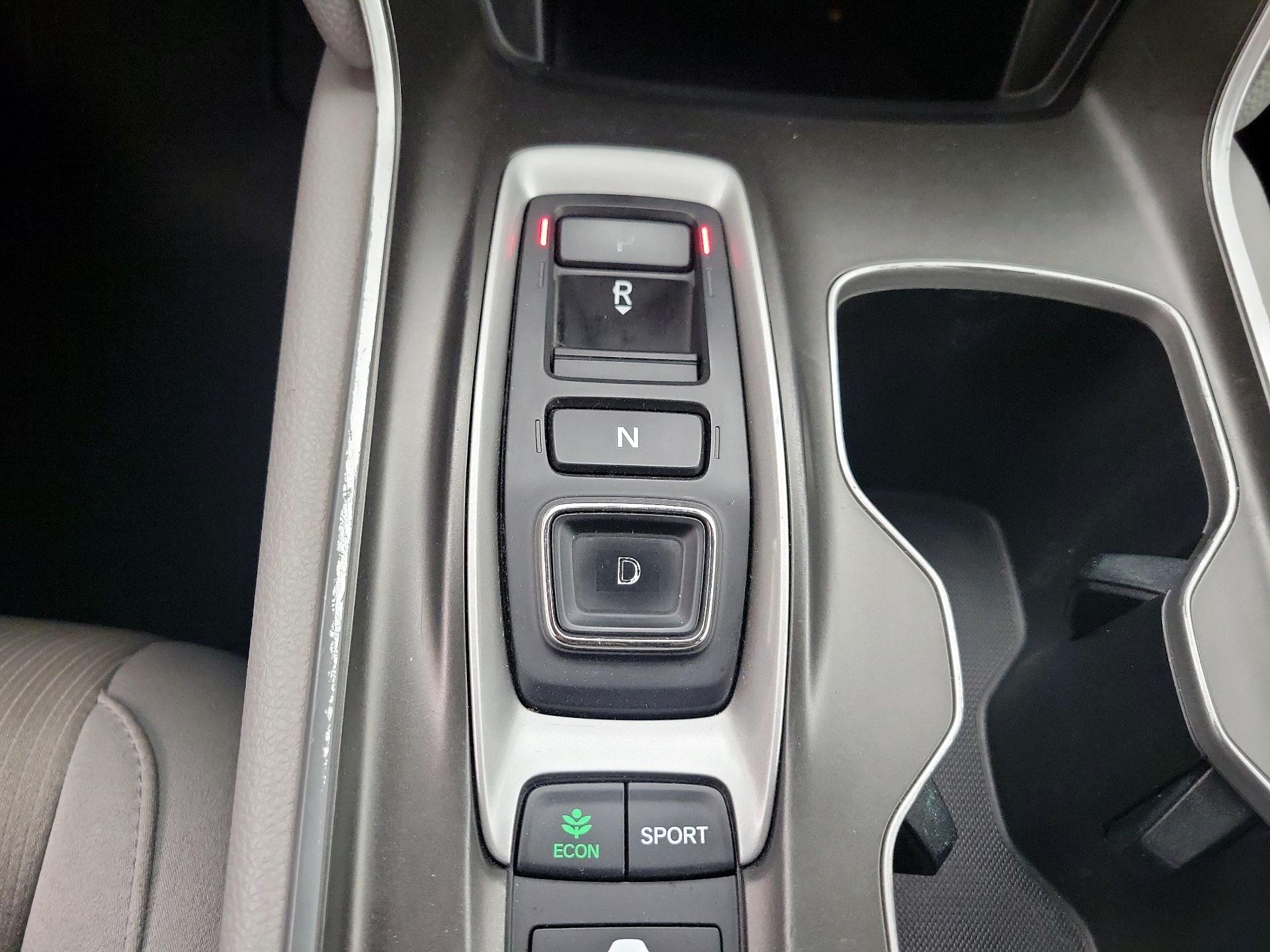 Thumbnail: 2019 Honda Accord - 17