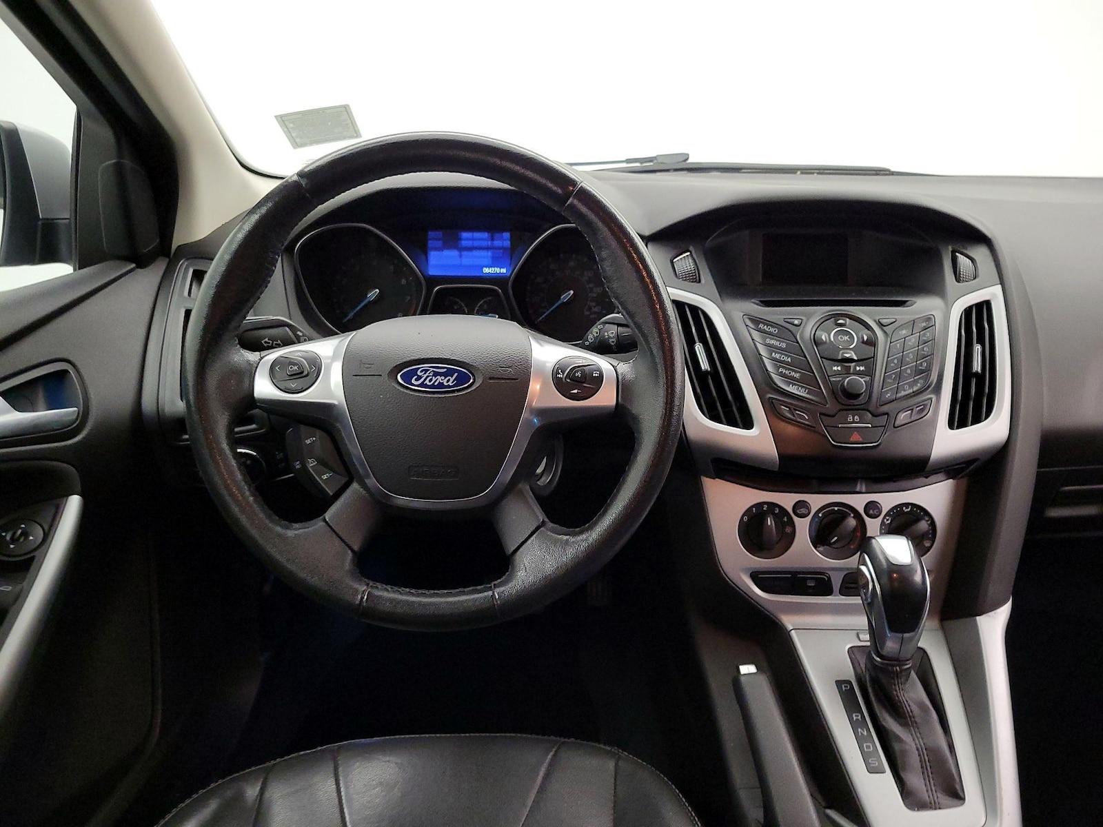 2014 Ford Focus SE - Photo 11